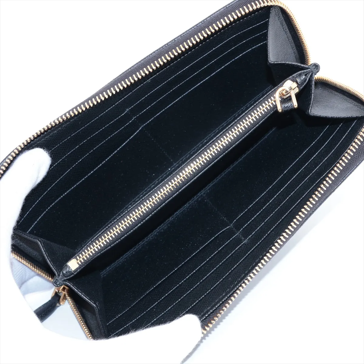 Saffiano 1ML506 Leather Round Zip Wallet Black — view 3