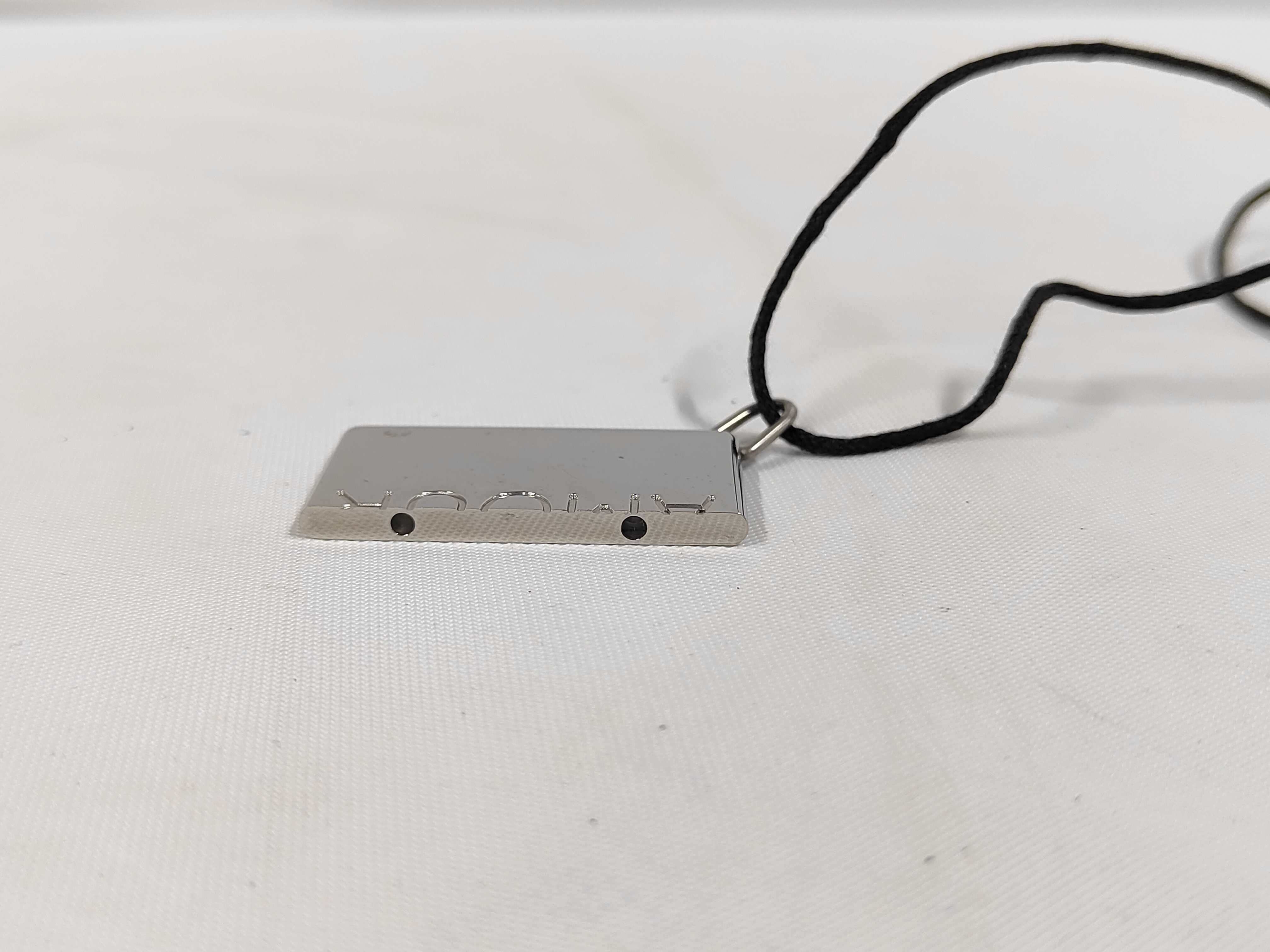 Symbol Amour Necklace (with box) — view 4