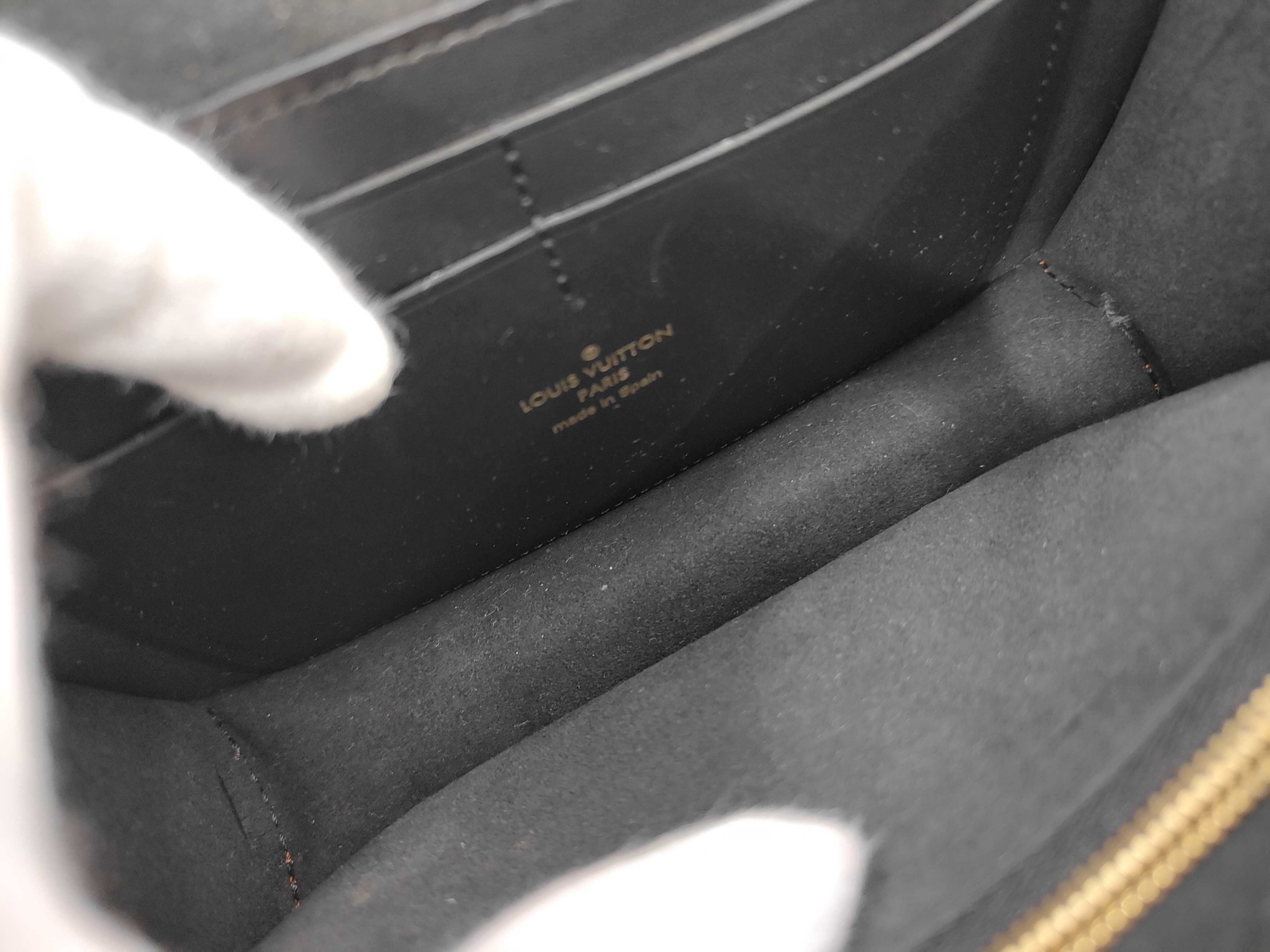 Monogram Reverse Bum Bag Dauphine Waist Bag — view 9