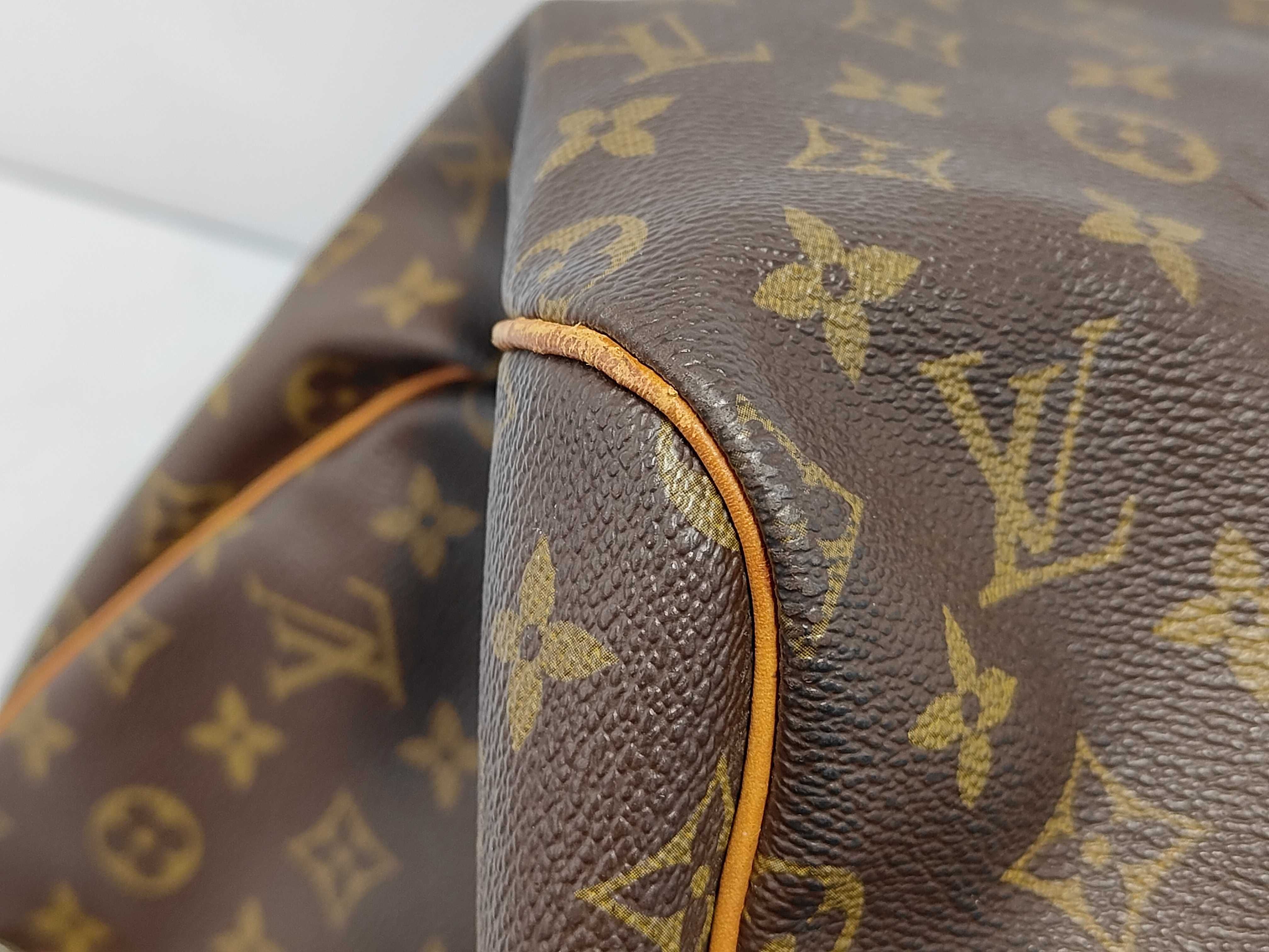 Keepall 55 Bandoulière Monogram Shoulder Bag — view 4