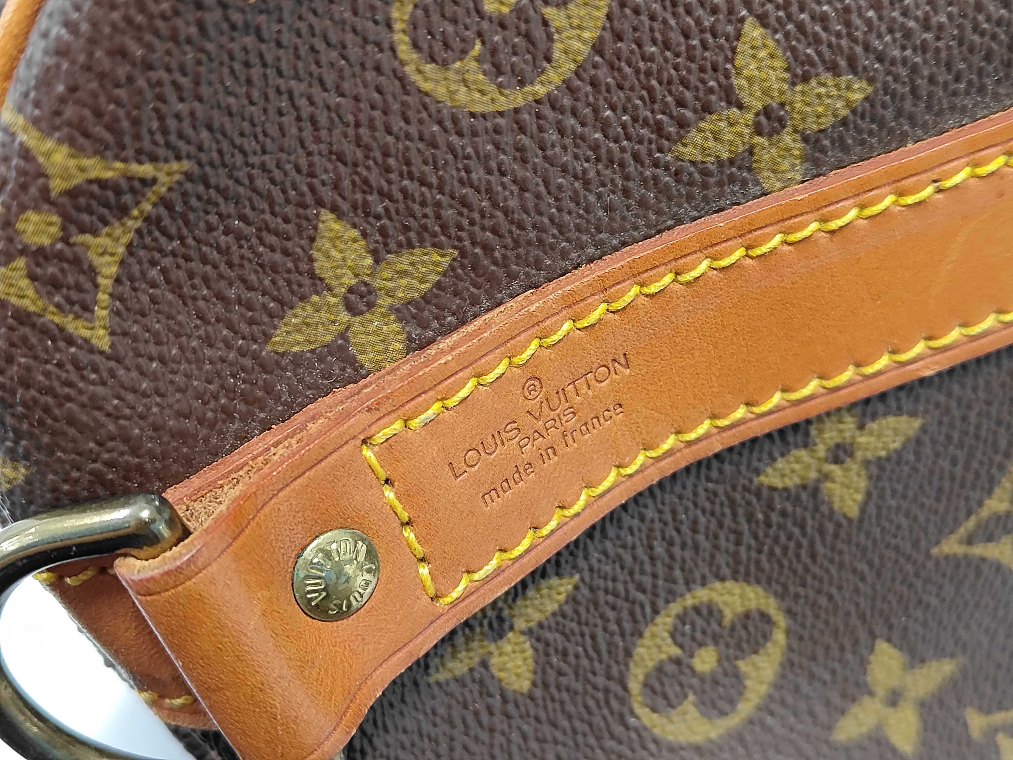 Keepall 55 Bandoulière Monogram Shoulder Bag — view 10