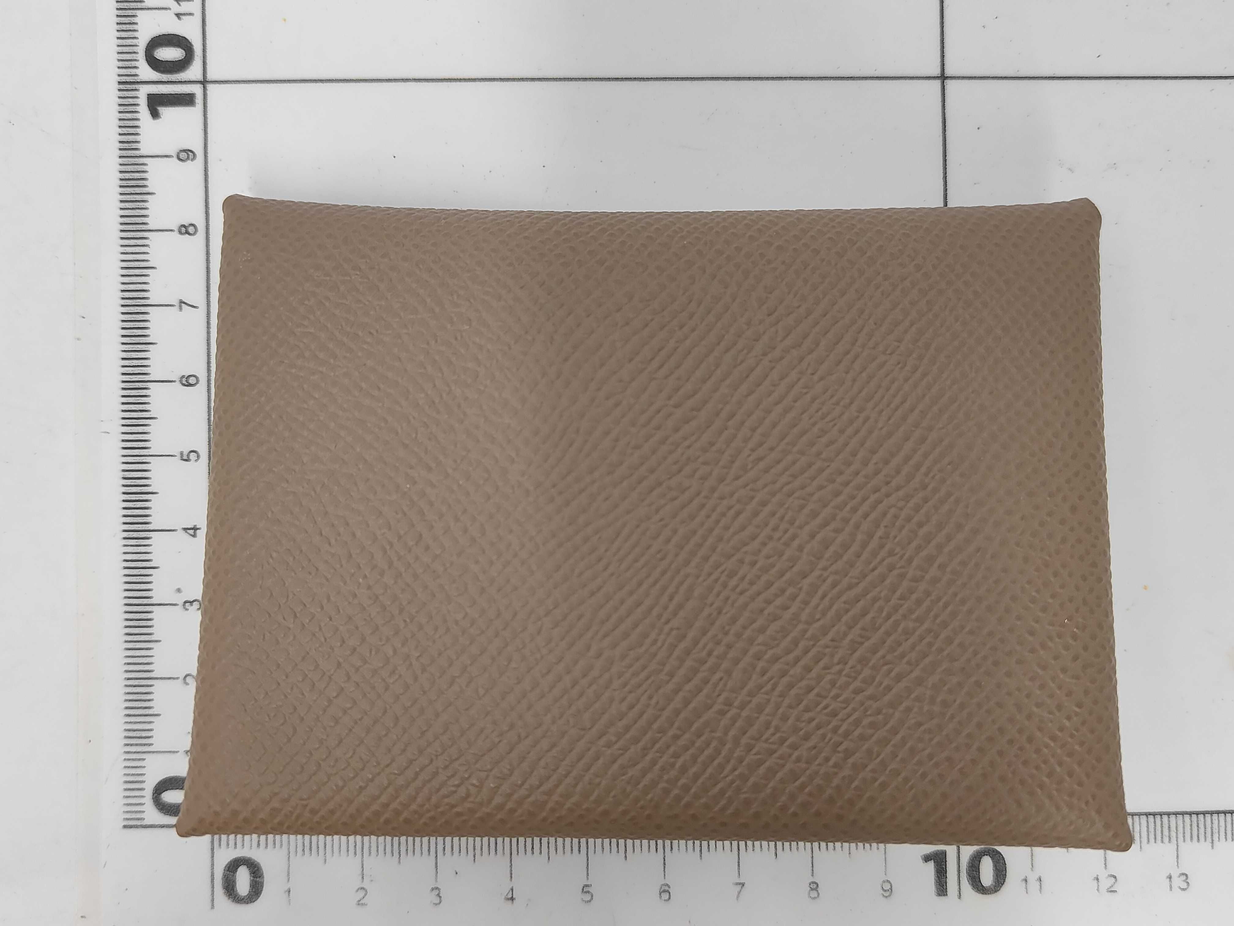 Calvi Duo Veau Epsom Etoupe K-stamp Card Case — view 2