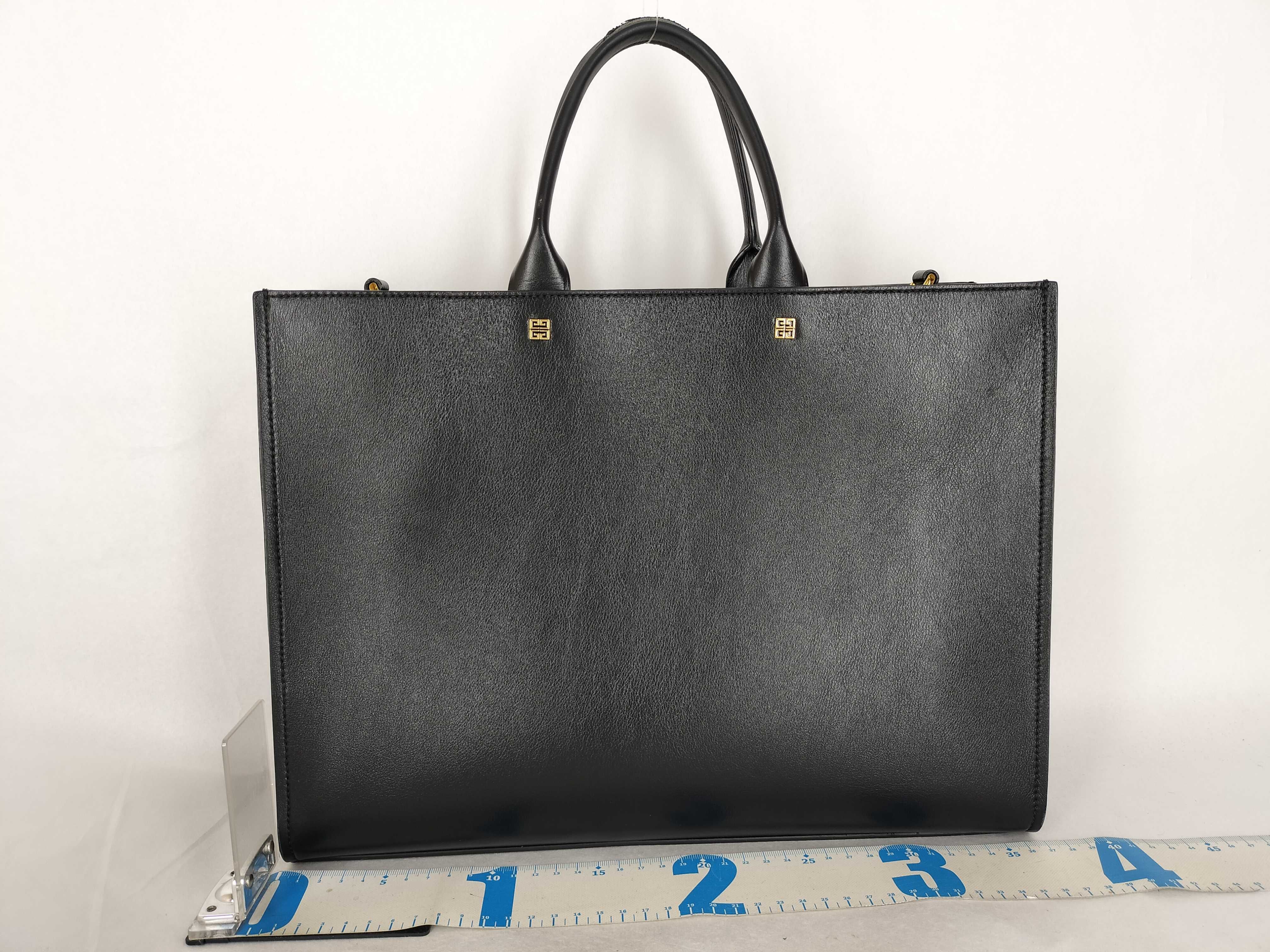 G Tote Medium Leather 2-Way Tote Bag, Black, Strap Not Included — view 2