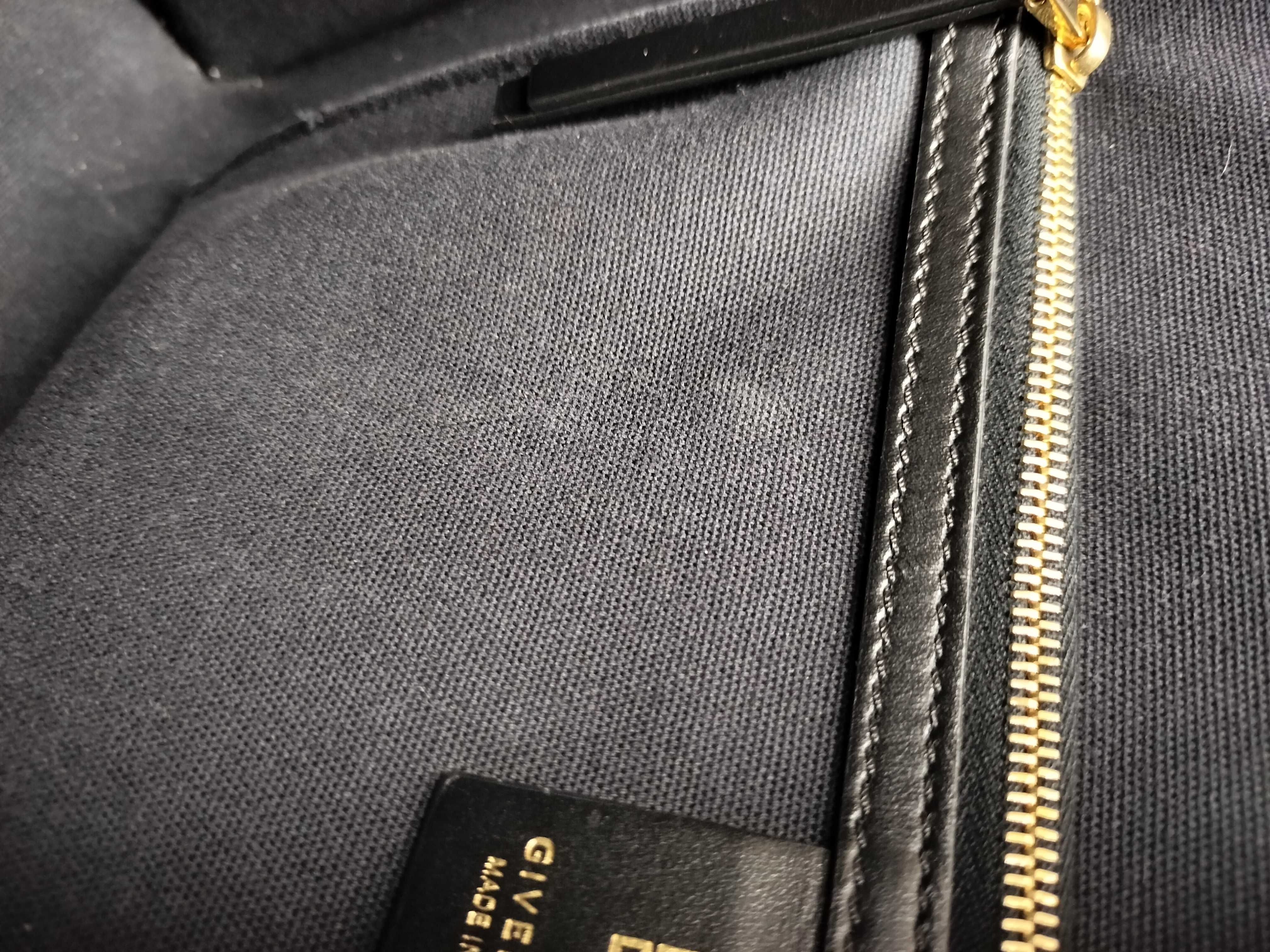 G Tote Medium Leather 2-Way Tote Bag, Black, Strap Not Included — view 13