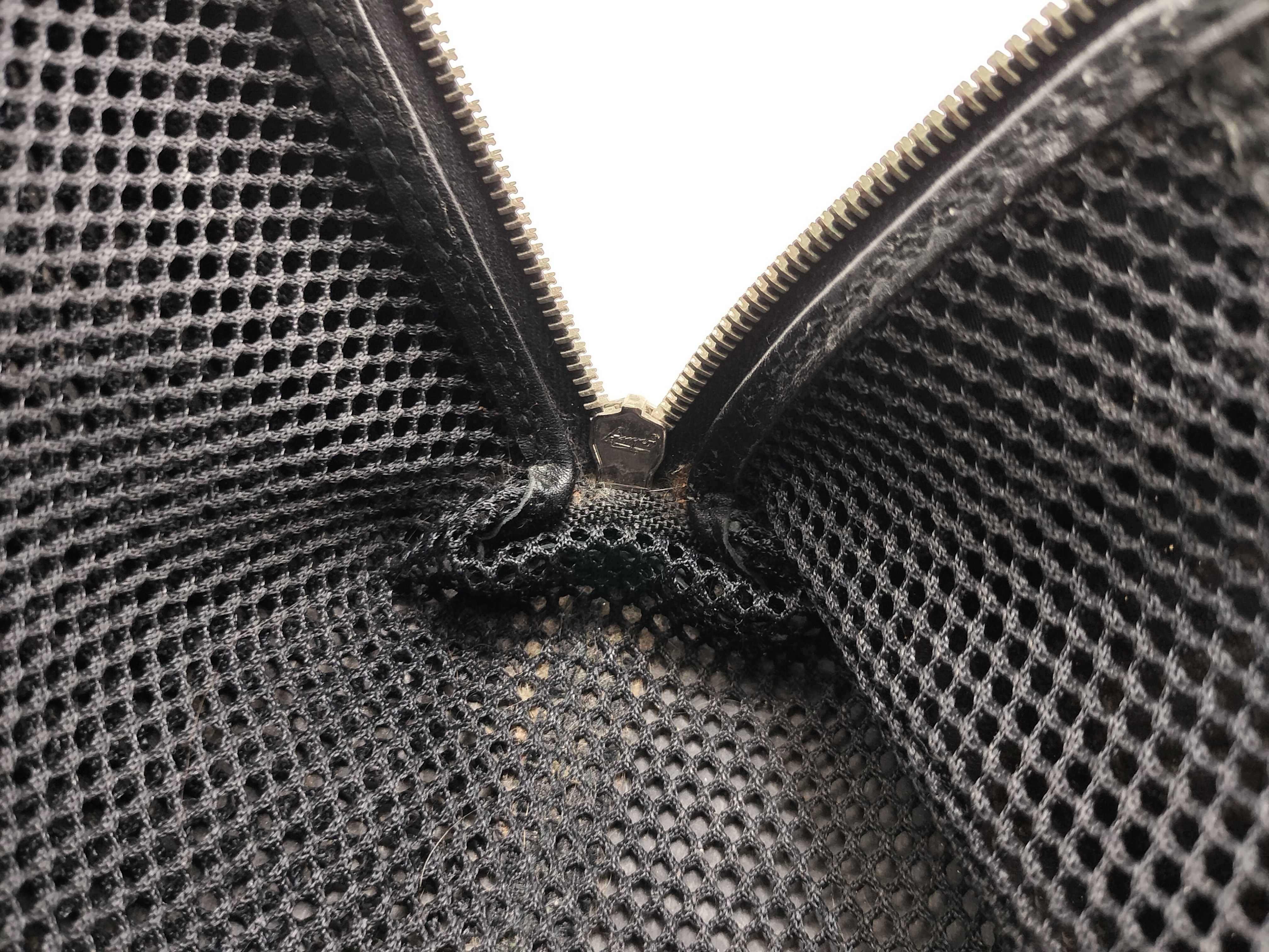 Trotter Mini Handbag (Black) — view 14