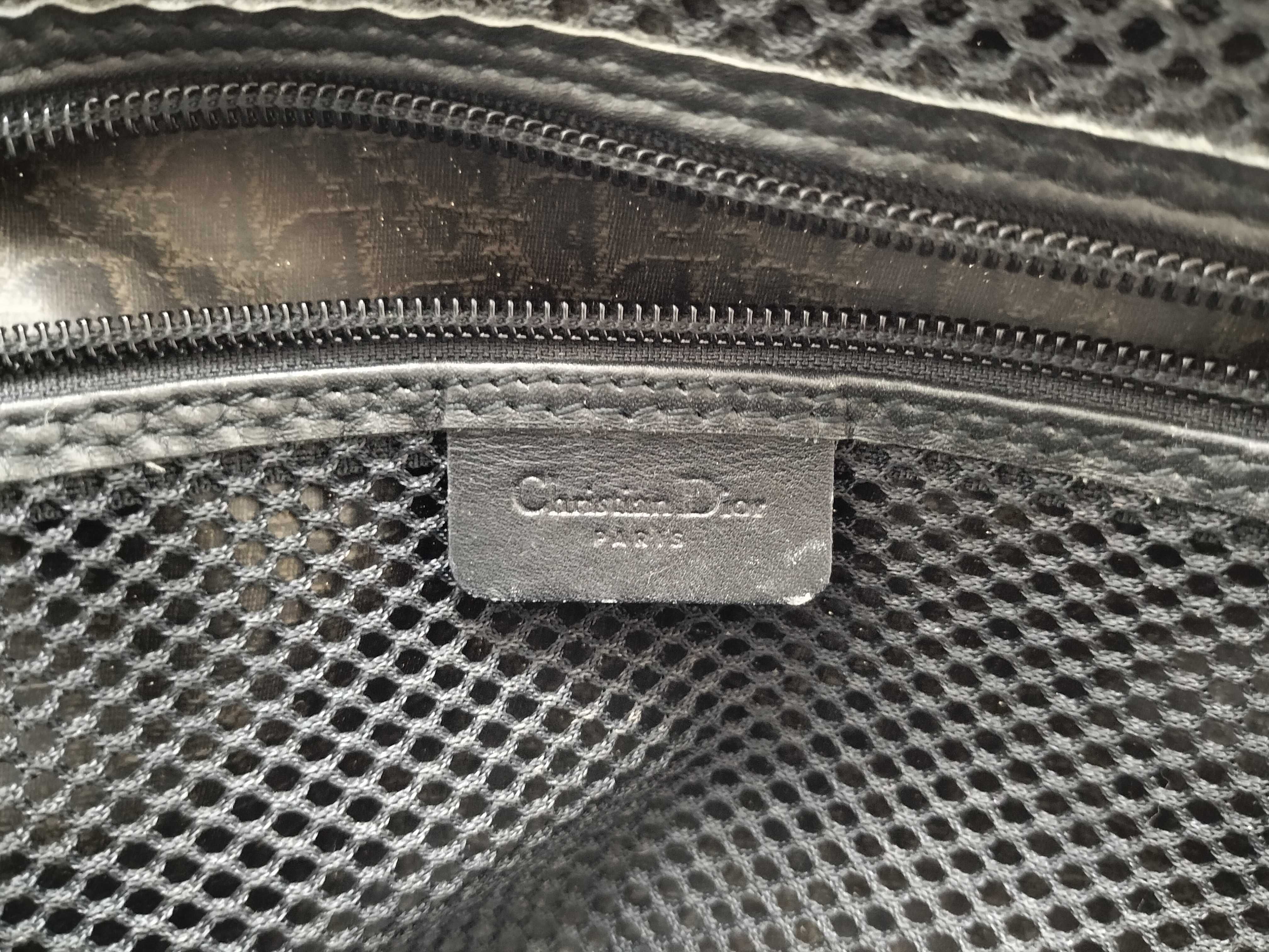 Trotter Mini Handbag (Black) — view 15