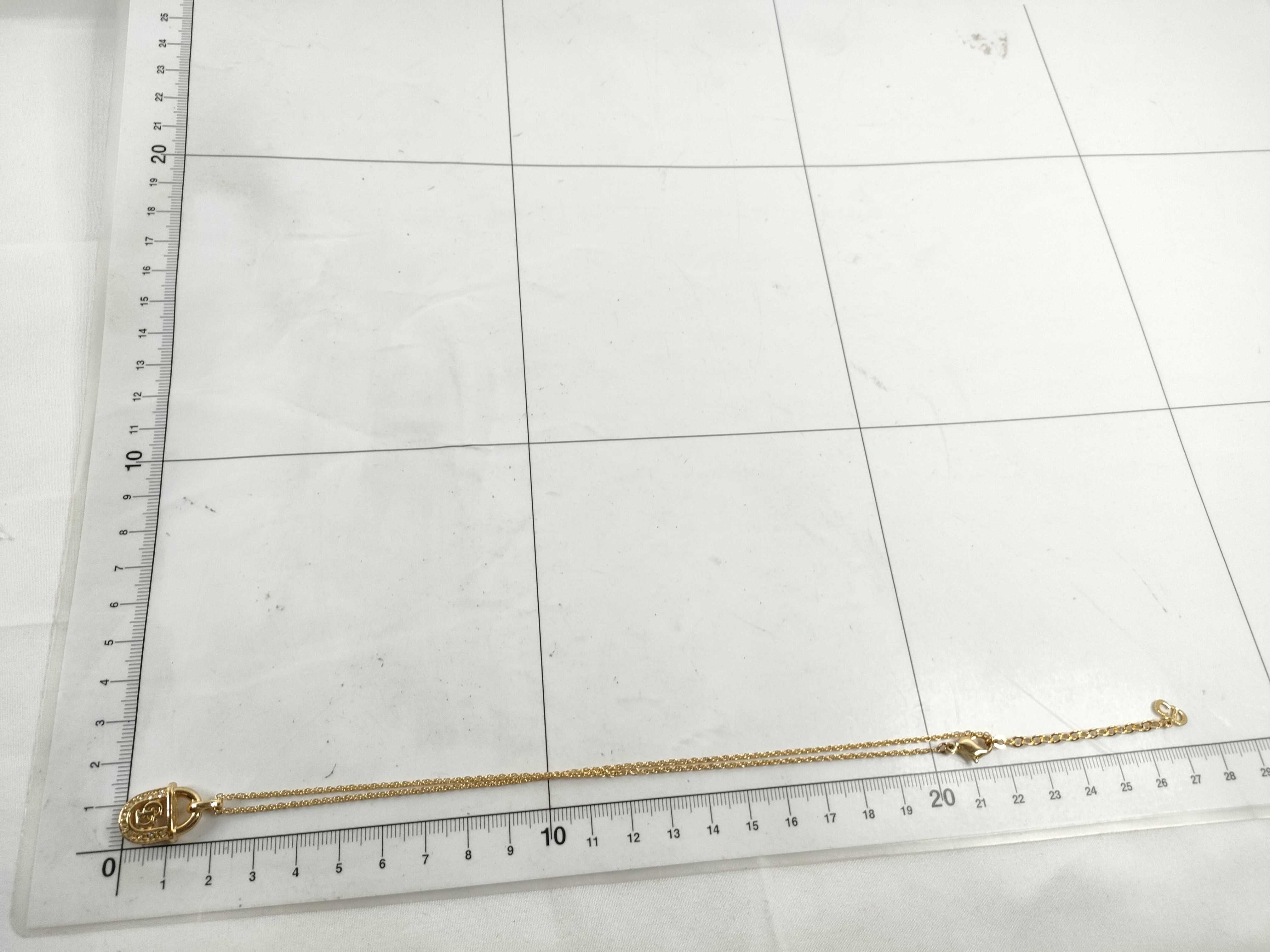 necklace, no missing stones. — view 8