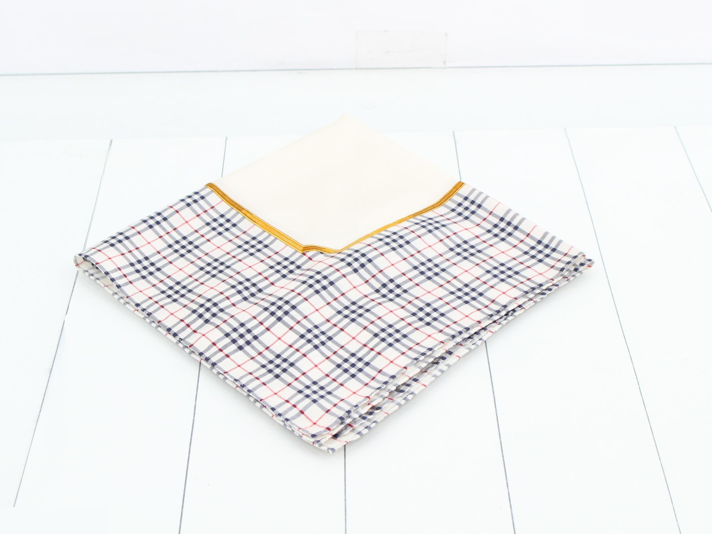 Other lines: Small items, accessories, scarves — view 2