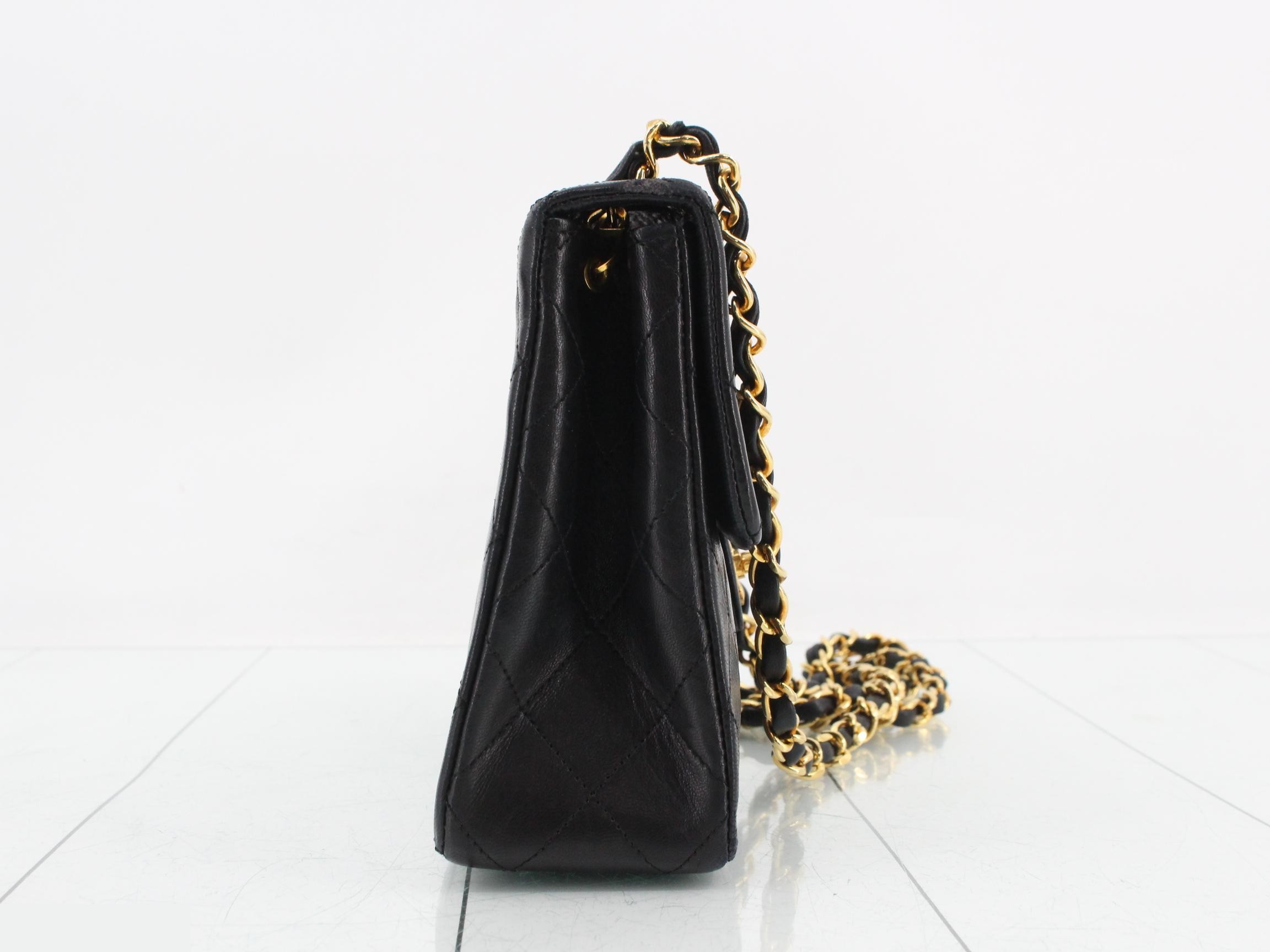 Matelassé Shoulder Bag — view 4