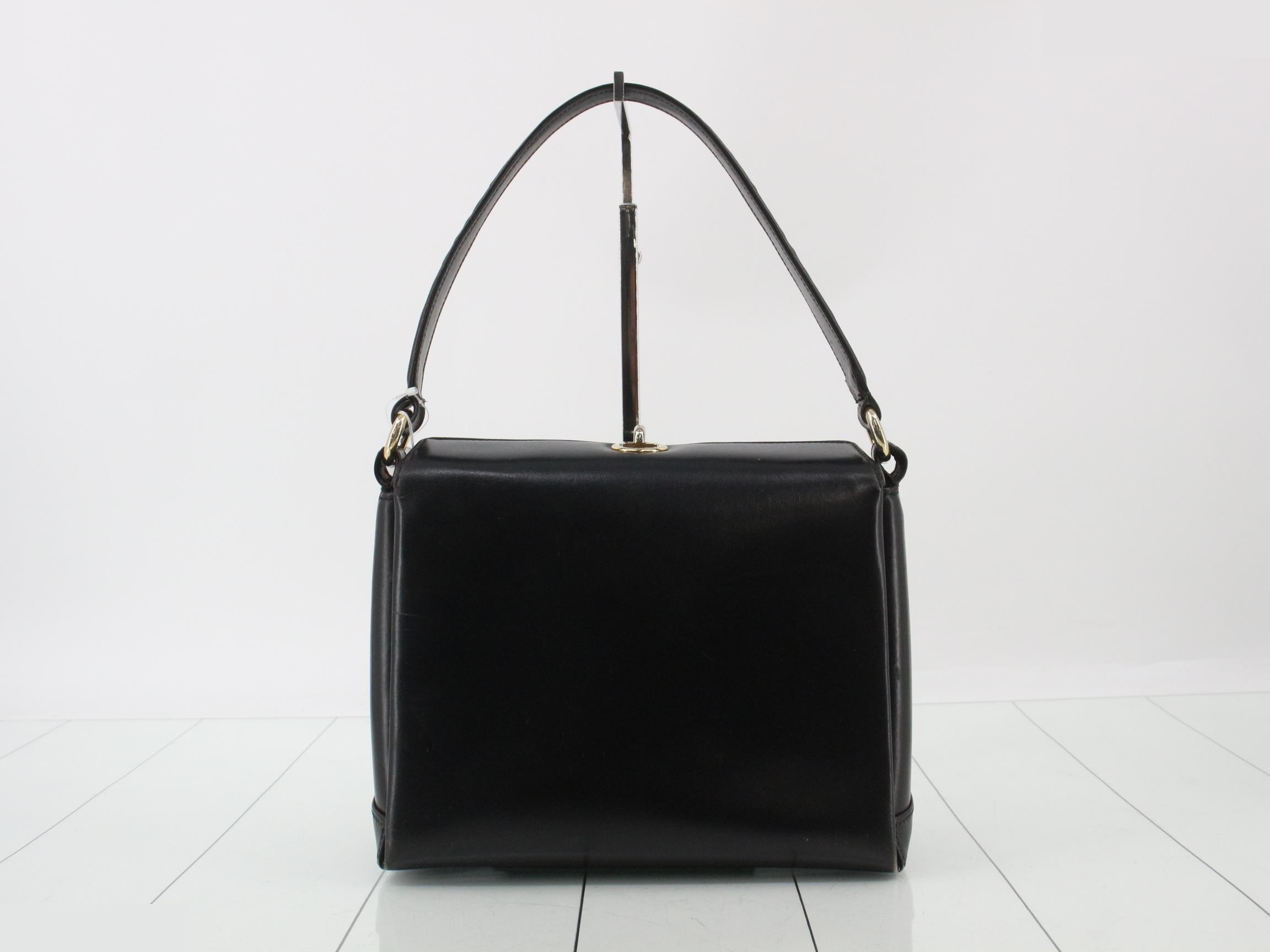 handbag — view 2