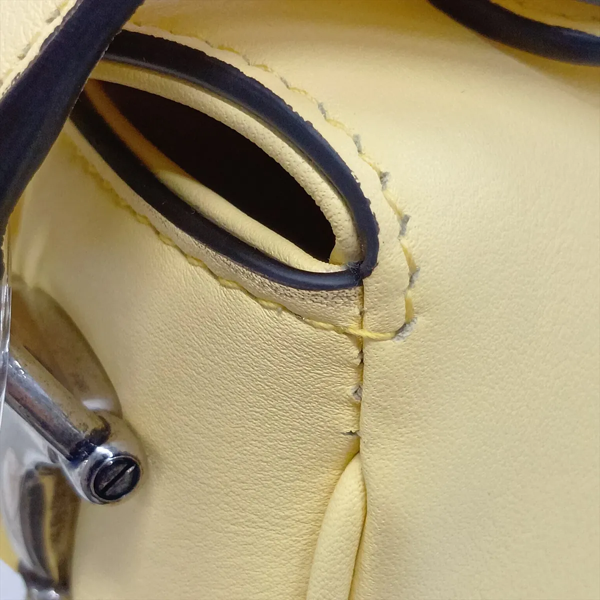 Horsebit 1955 Leather Shoulder Bag, Yellow, 850515 — view 14