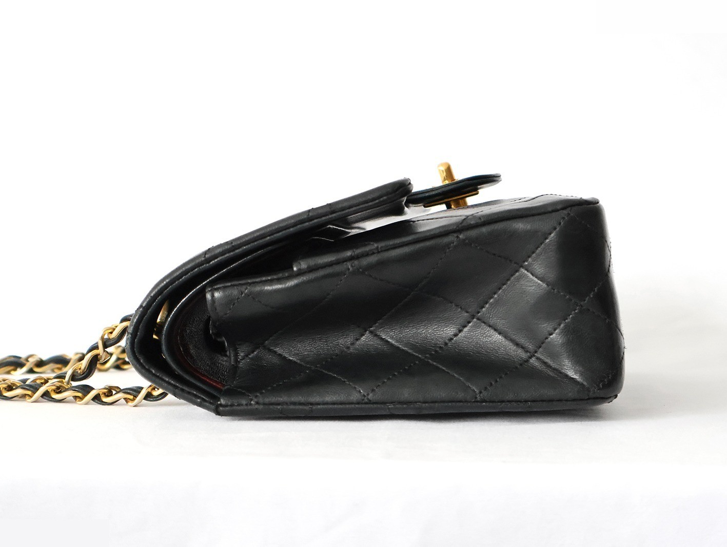 Matelassé 25 Lambskin Double Flap Double Chain Shoulder Bag, Black — view 7