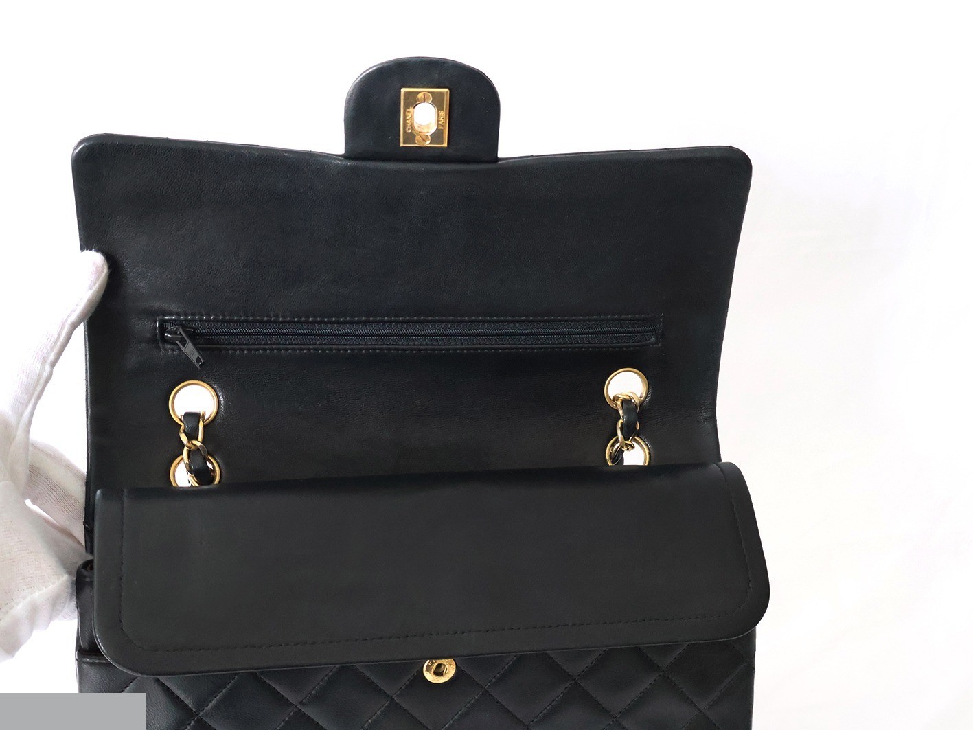 Matelassé 25 Lambskin Double Flap Double Chain Shoulder Bag, Black — view 10
