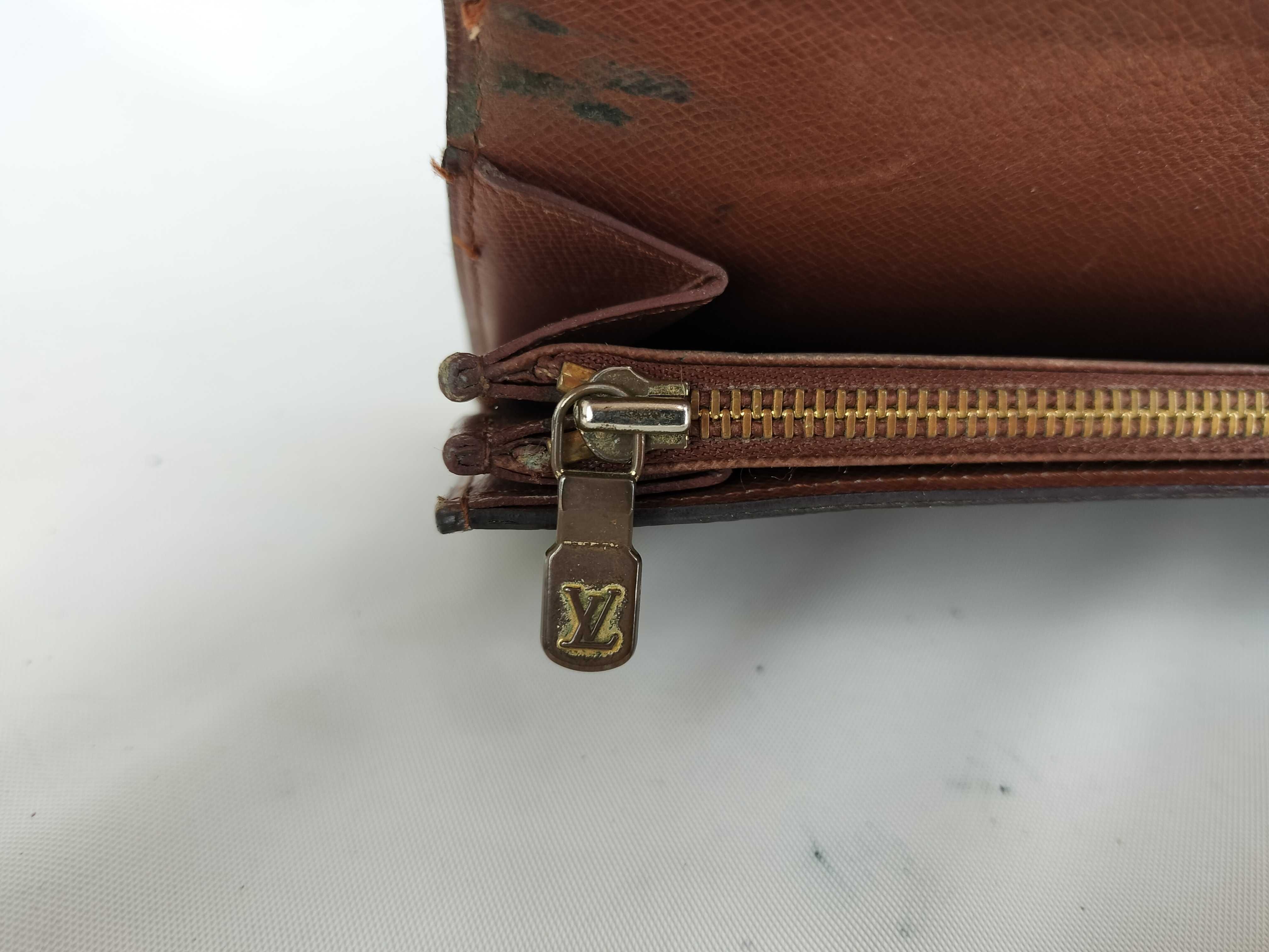 Monogram Portefeuille Sarah Wallet — view 9
