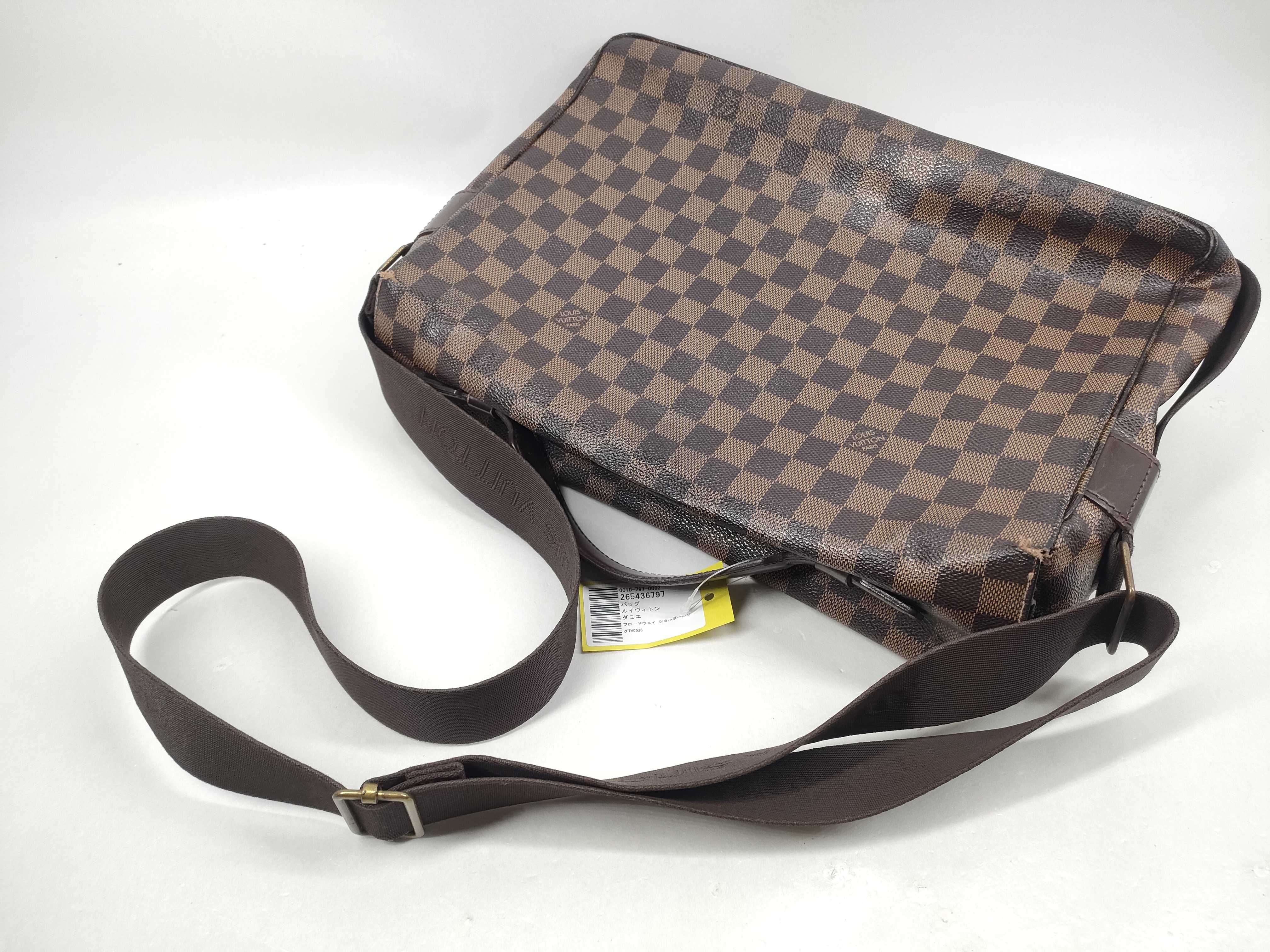 Damier Broadway Shoulder Bag — view 6