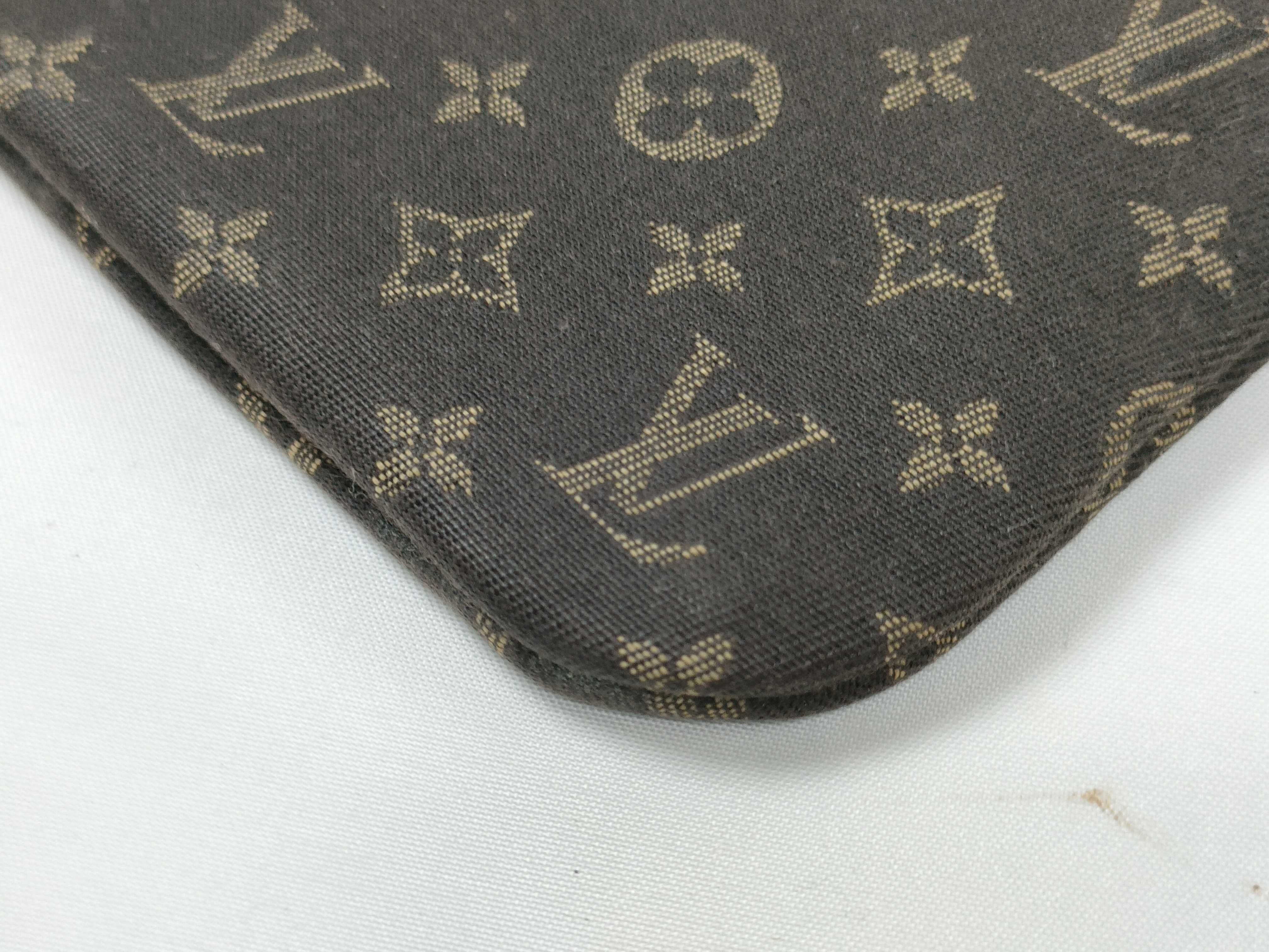 Monogram Idylle Wallet, Louis Vuitton Monogram Idylle Pochette Clé Coin Case — view 4