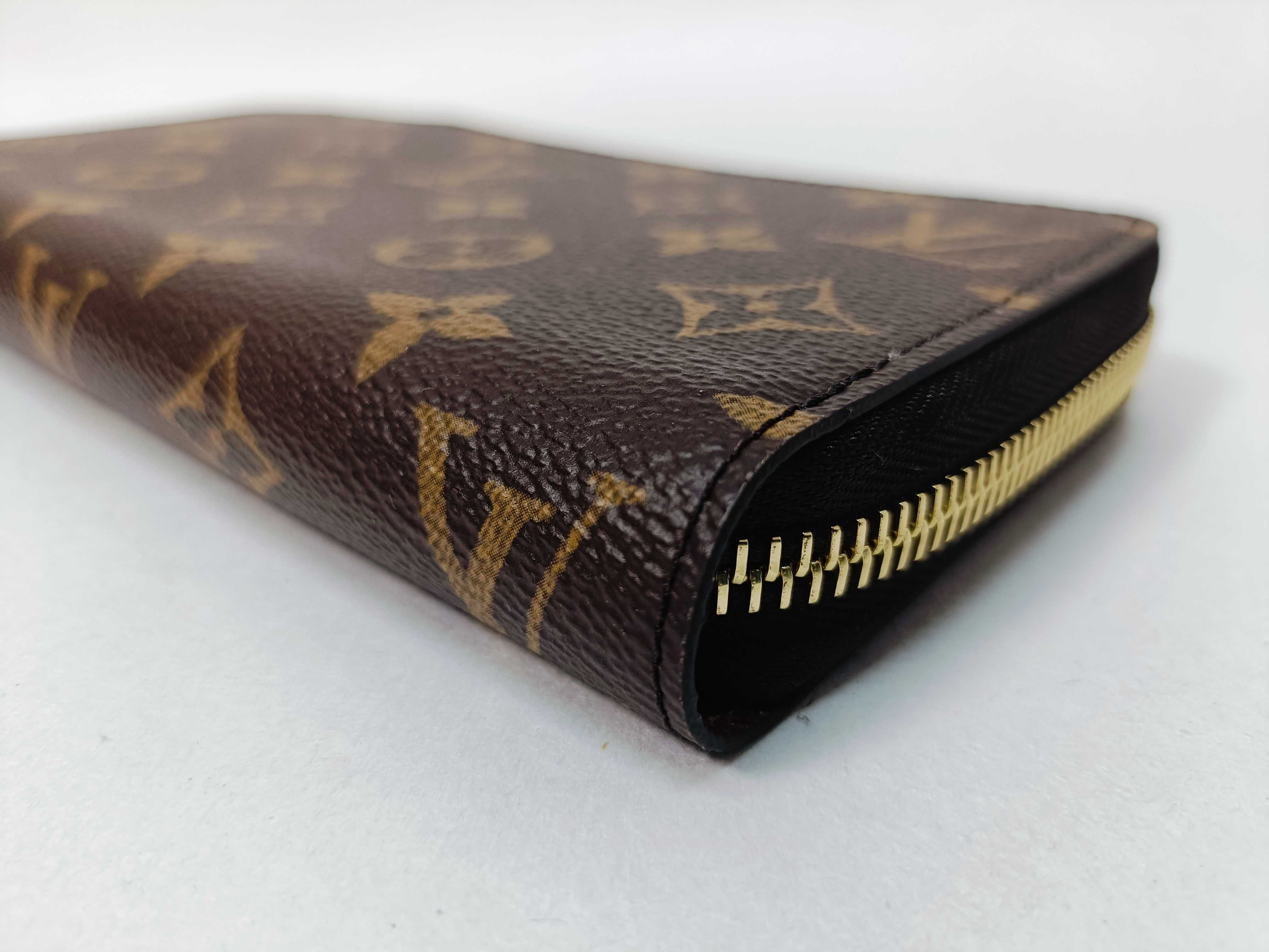 Monogram M42616 Zippy Wallet — view 4