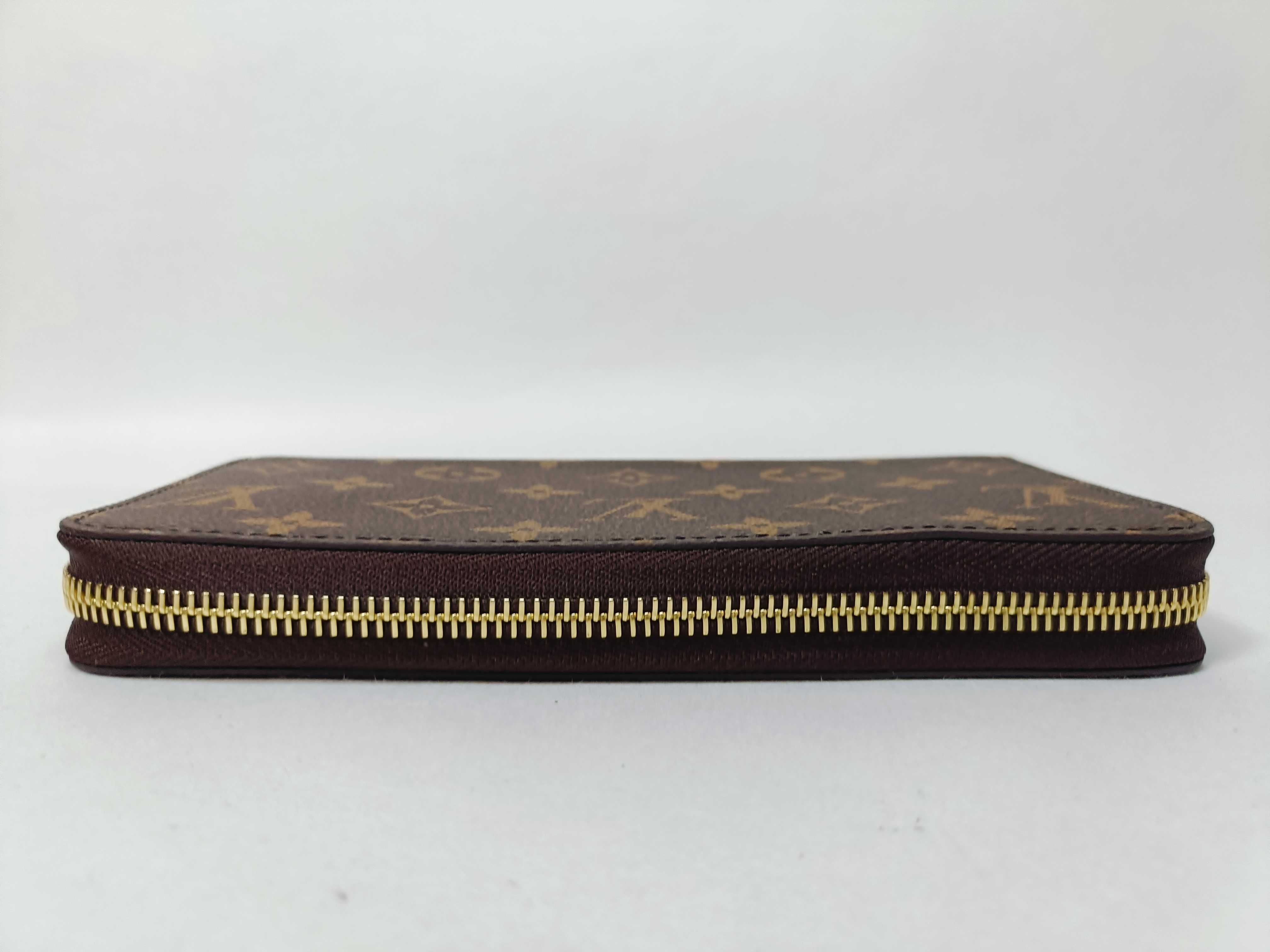 Monogram M42616 Zippy Wallet — view 6