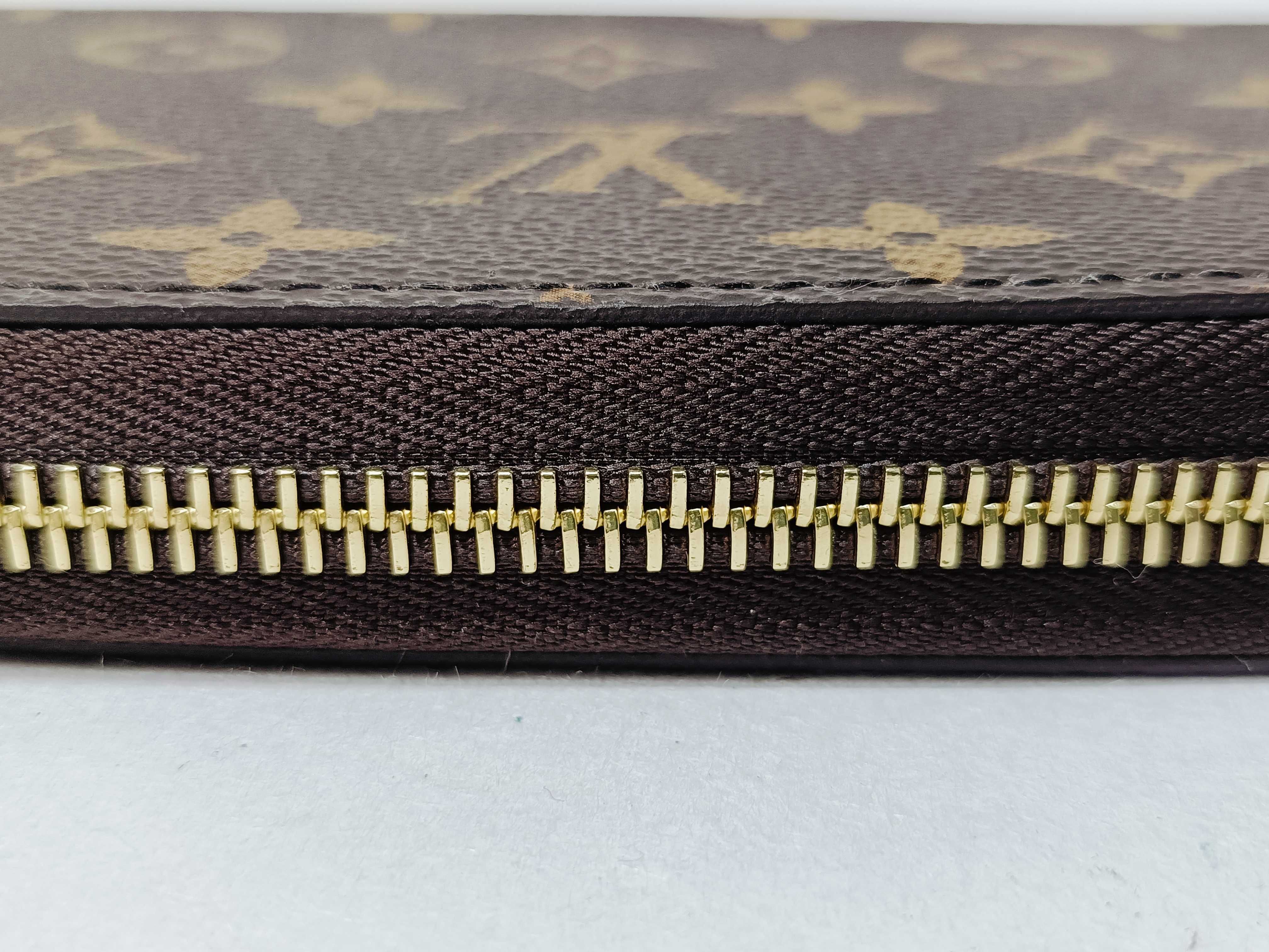 Monogram M42616 Zippy Wallet — view 8