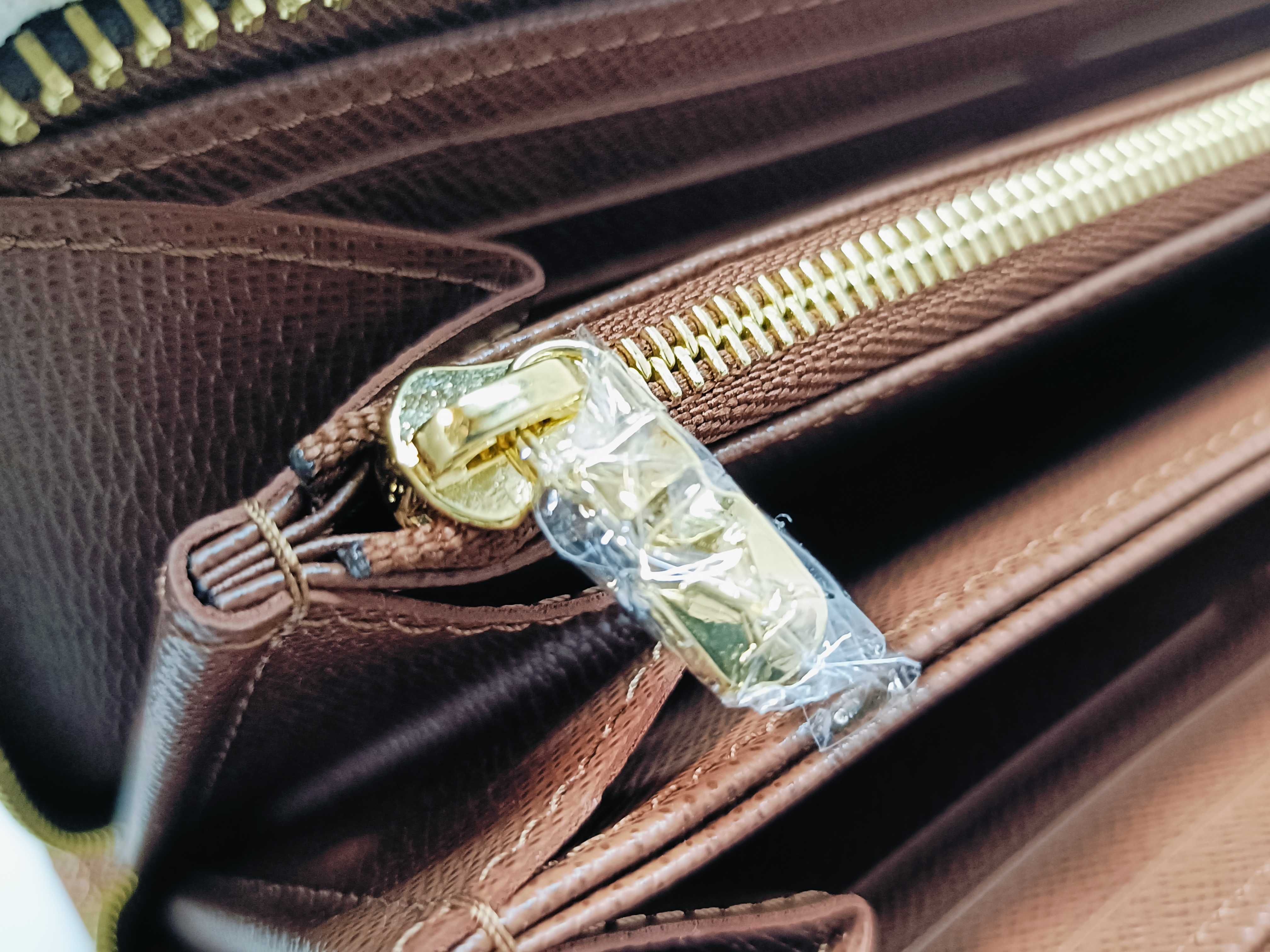 Monogram M42616 Zippy Wallet — view 10