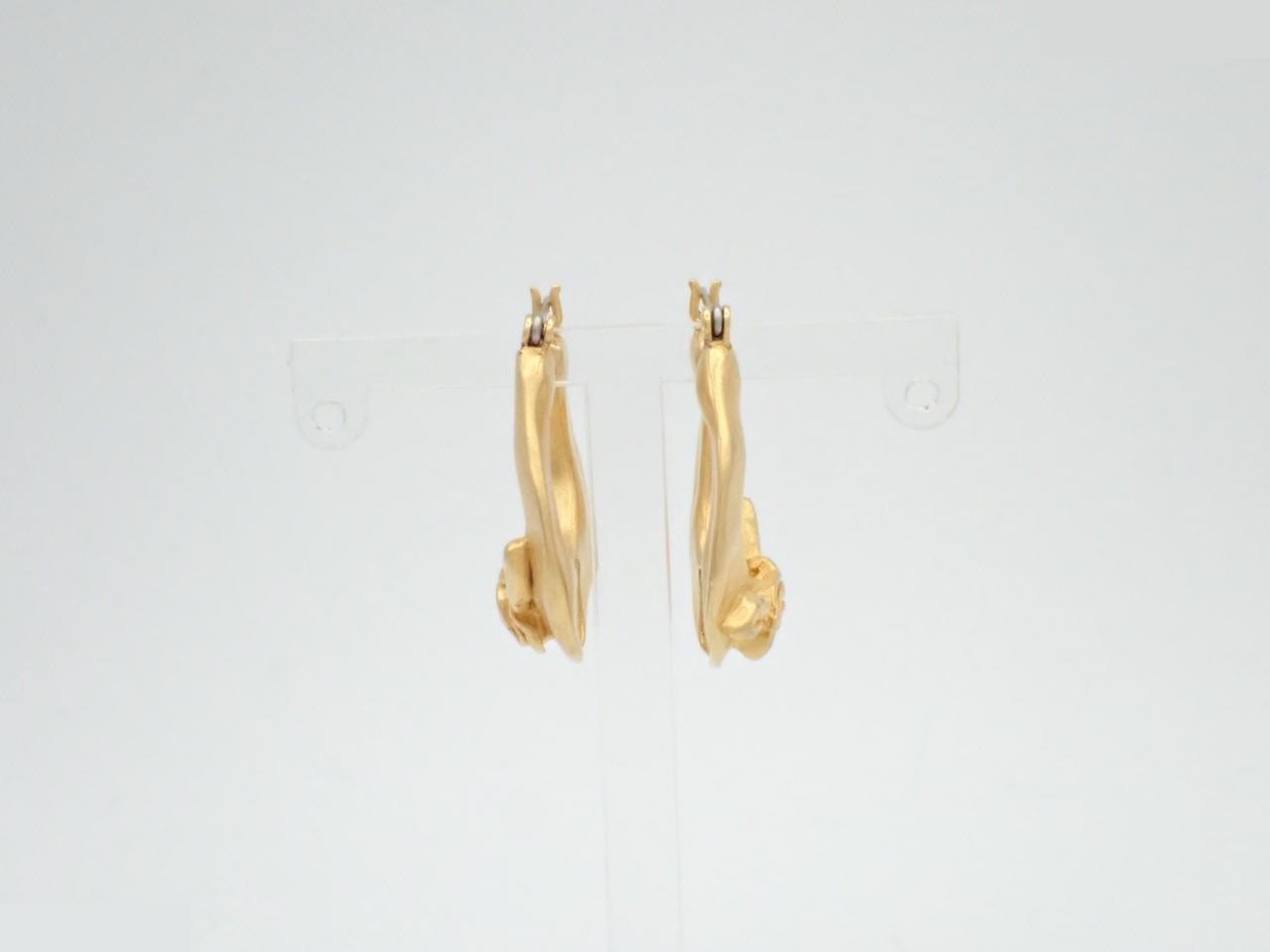 Other lines: Precious metals and earrings