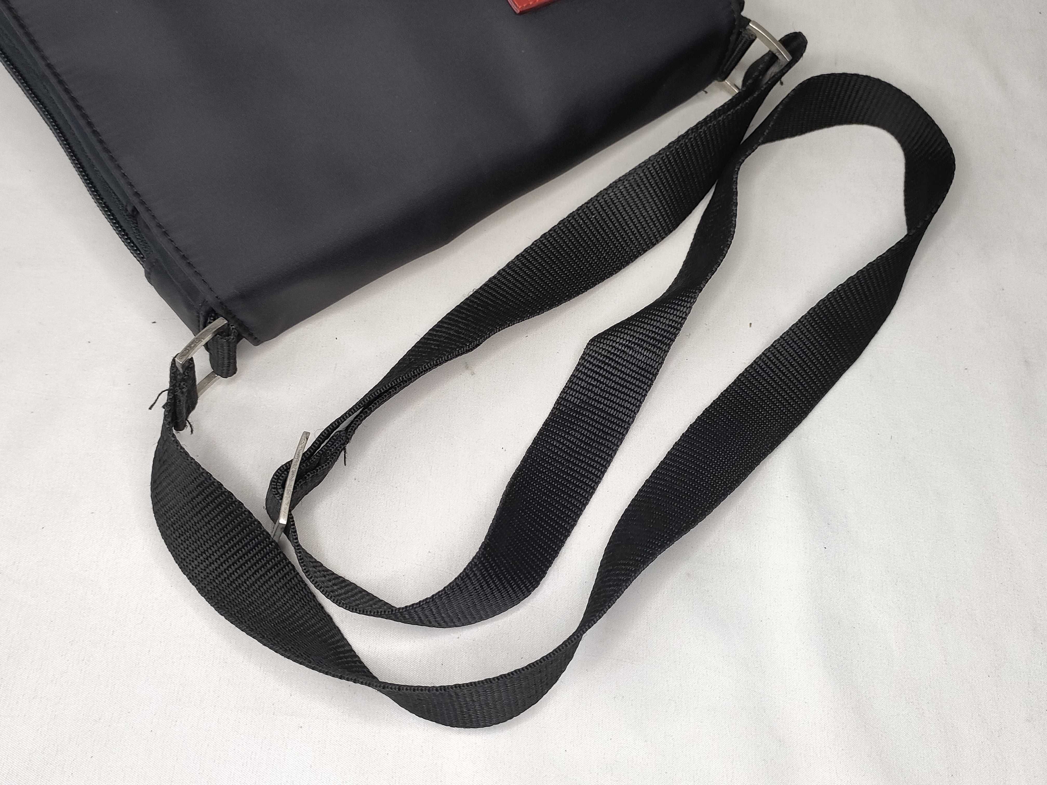 Nylon Sling Bag Shoulder Bag — view 3