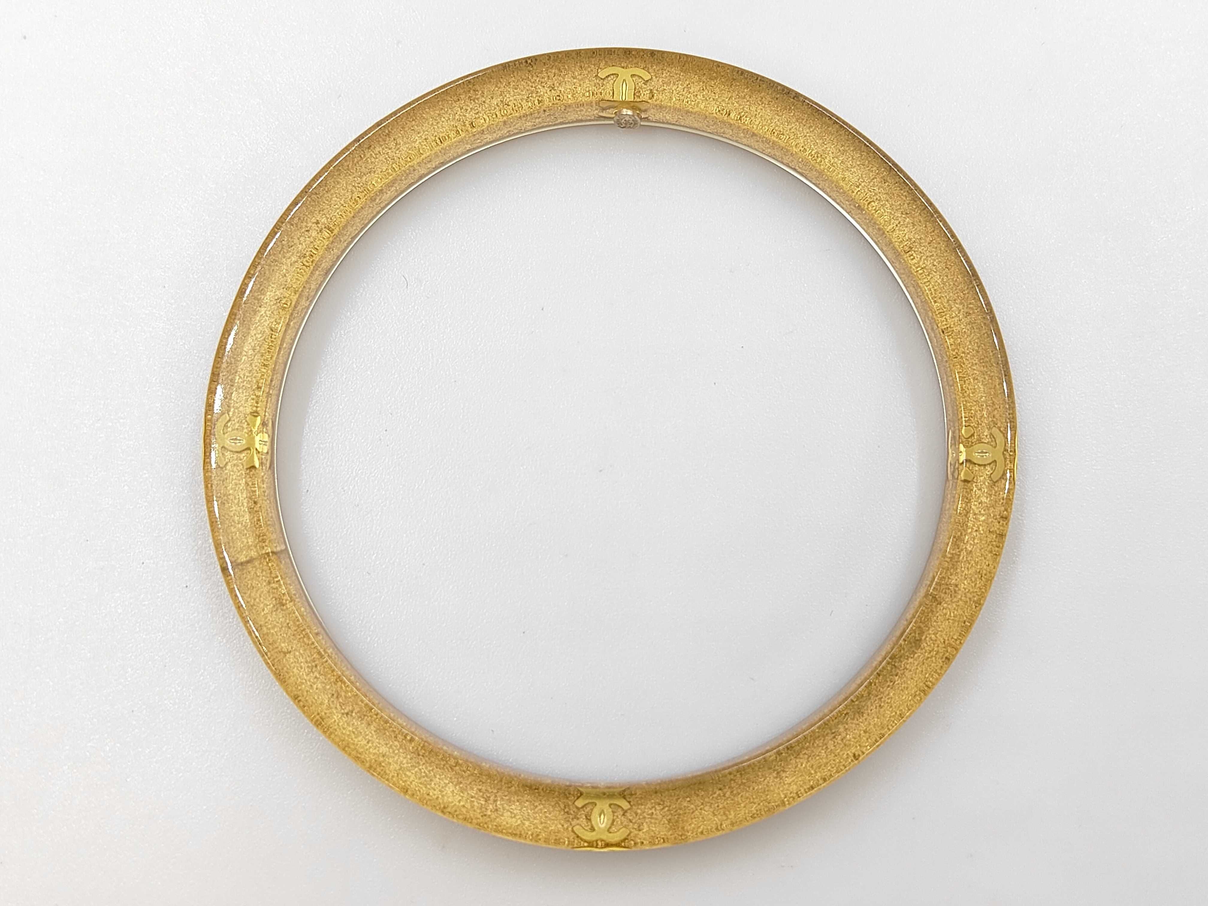 Bangle (with comments) Bracelet/Bangle — view 2
