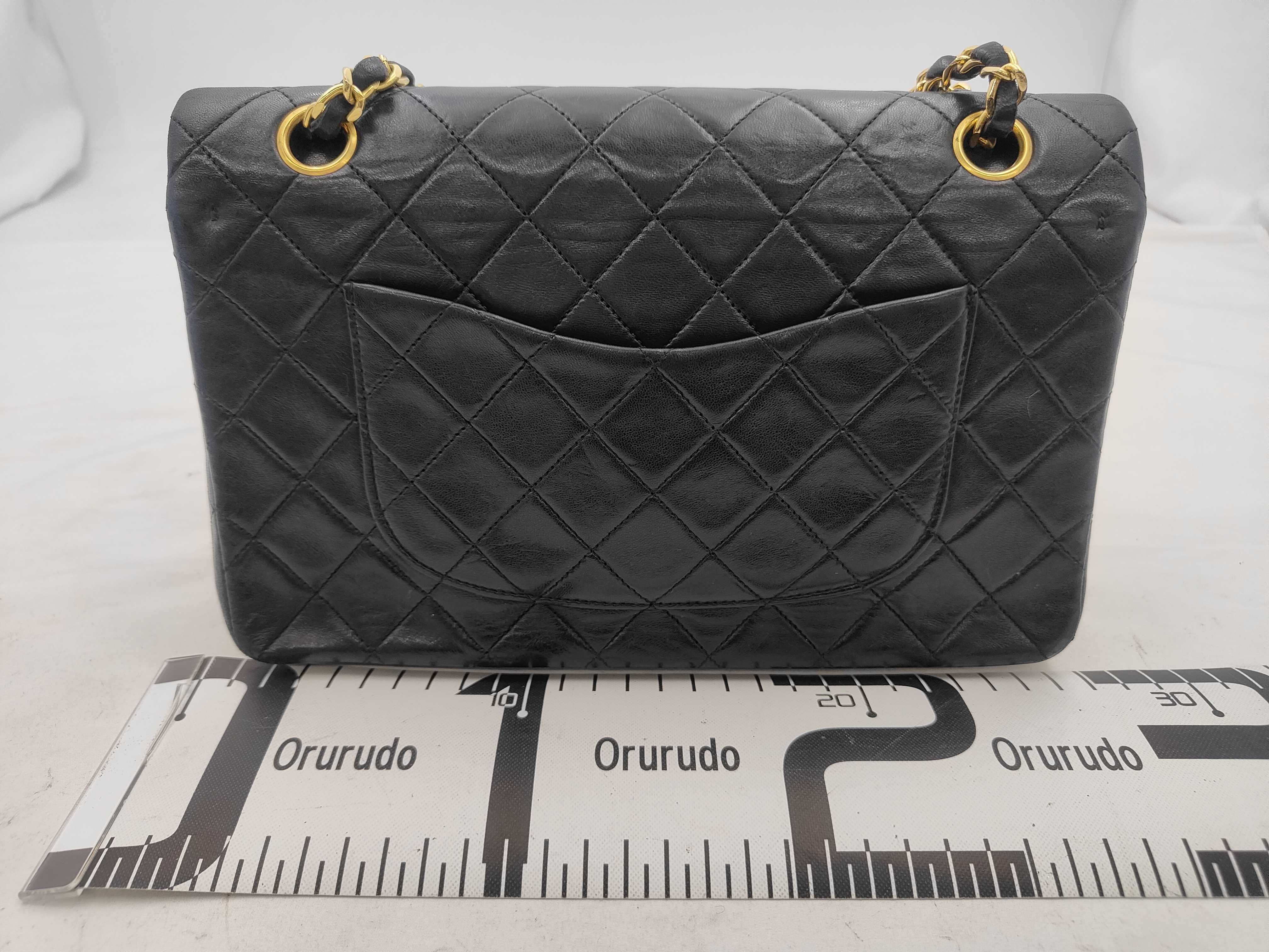 Matelassé 25 Lambskin Double Flap Double Chain Shoulder Bag — view 2