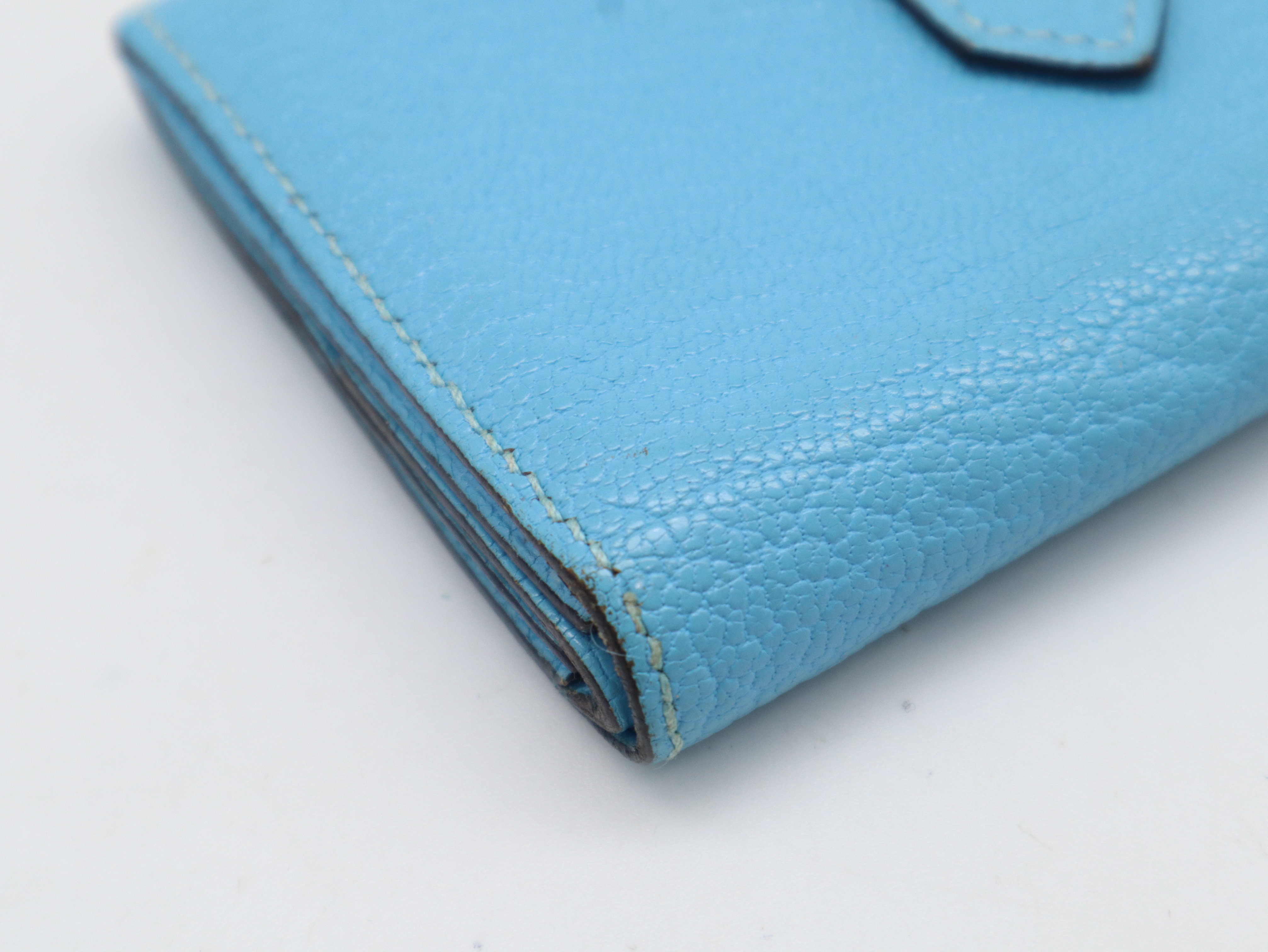 Bearn Mini Wallet, L stamp, Chevre leather, Blue — view 7