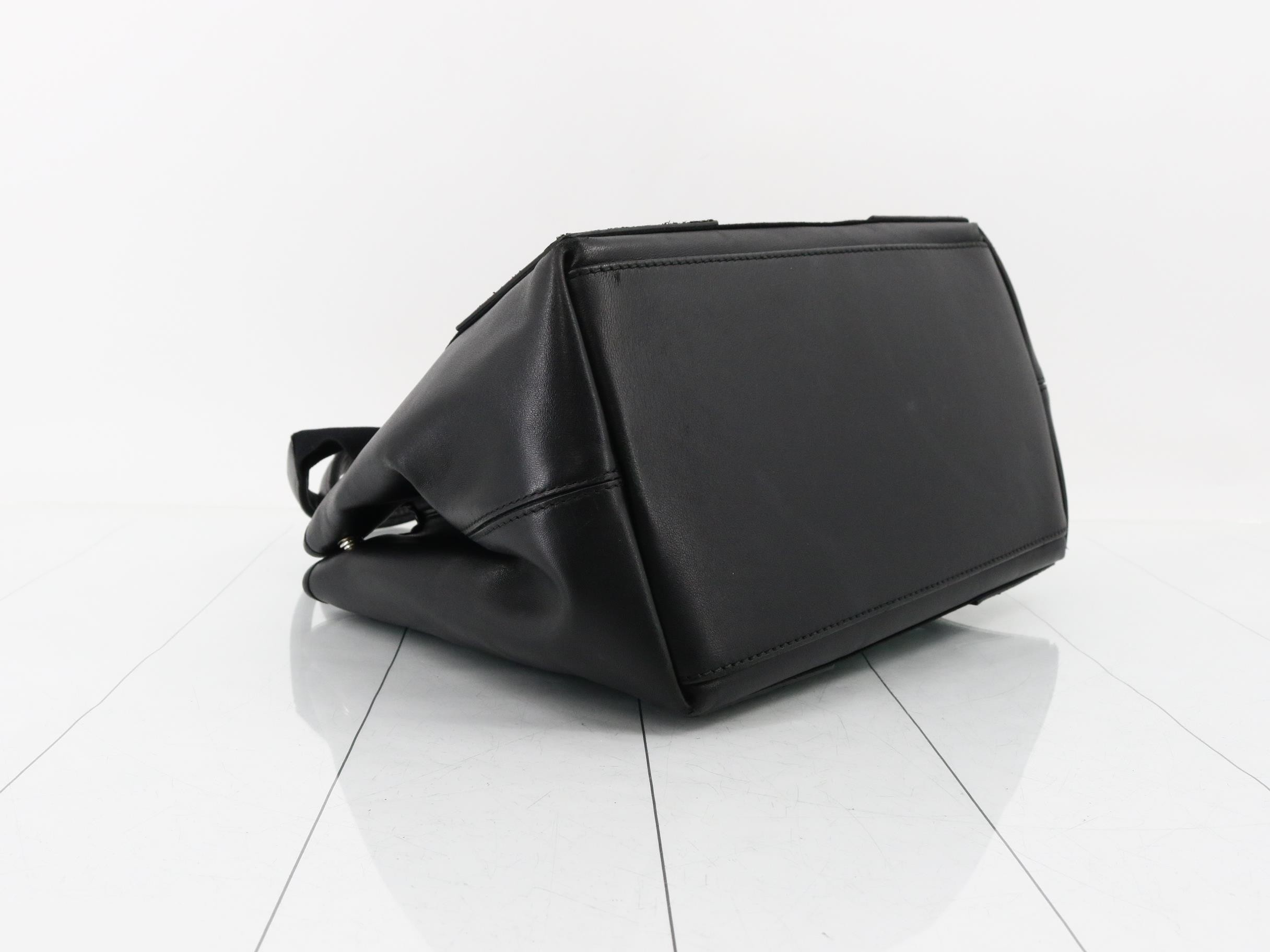 Navy Cabas Leather Handbag — view 5