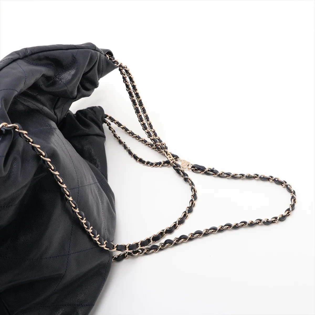 22 Backpack Caviar Skin Chain Backpack Navy Gold Hardware G0TPLGU9 Random Plate — view 6