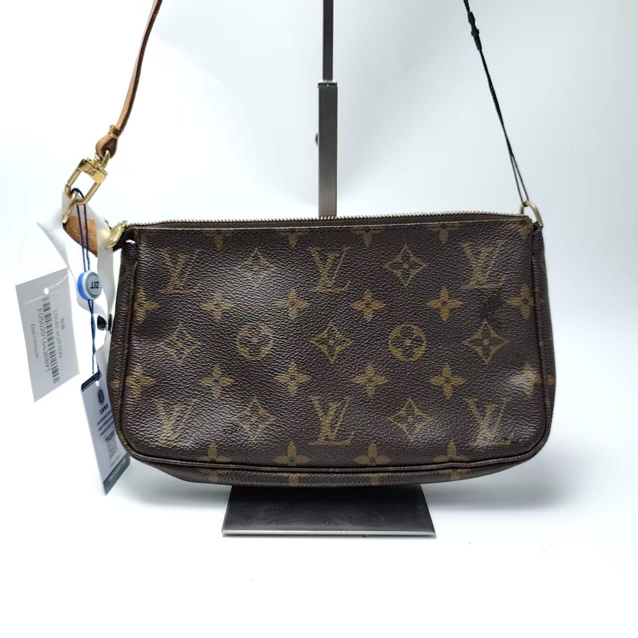 【*Shipped from: China*】LOUIS VUITTON Pochette Accessoires PU Handbag — view 2