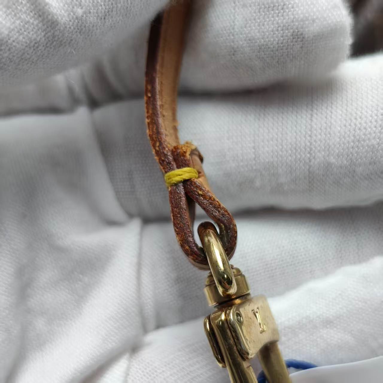 【*Shipped from: China*】LOUIS VUITTON Pochette Accessoires PU Handbag — view 11