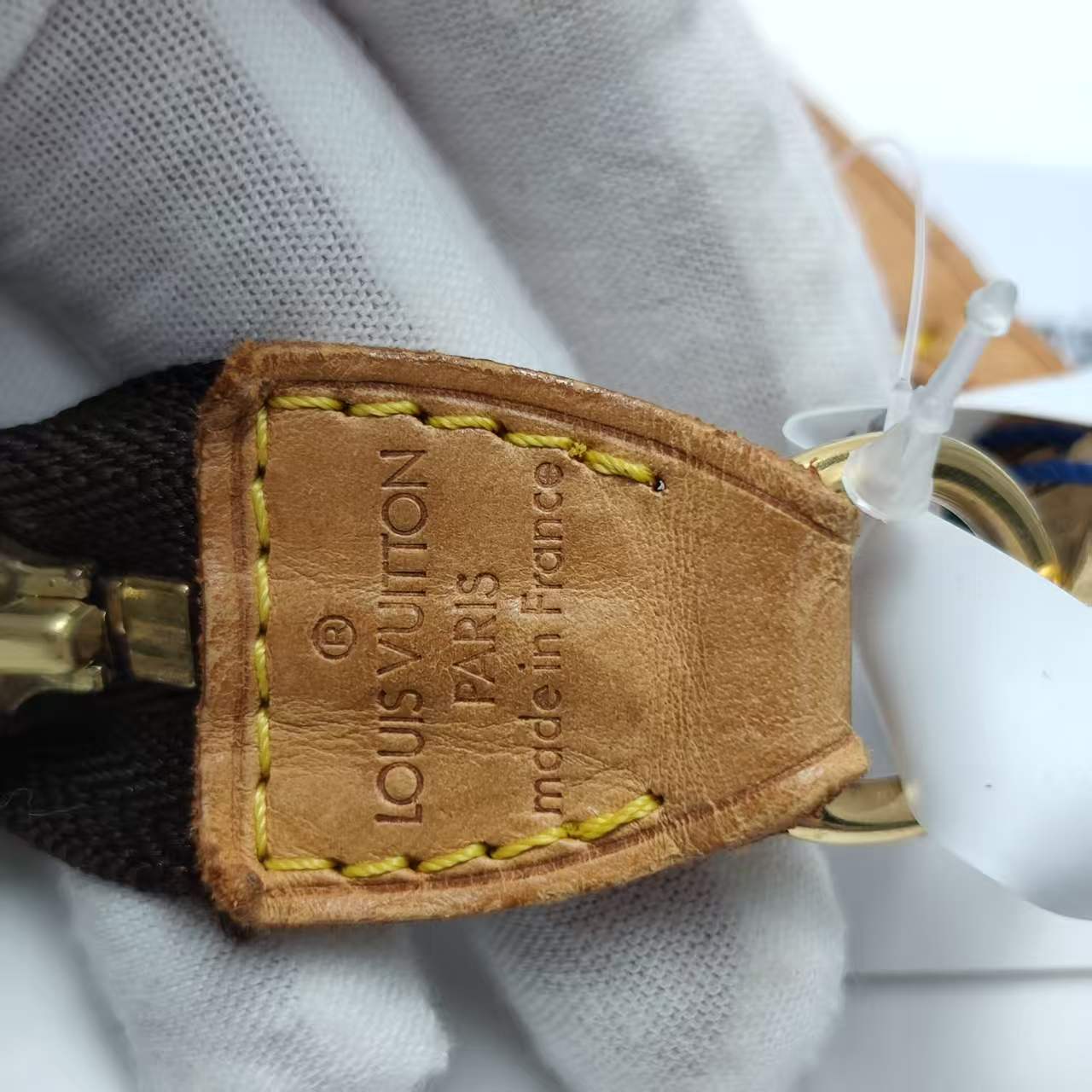 【*Shipped from: China*】LOUIS VUITTON Pochette Accessoires PU Handbag — view 7