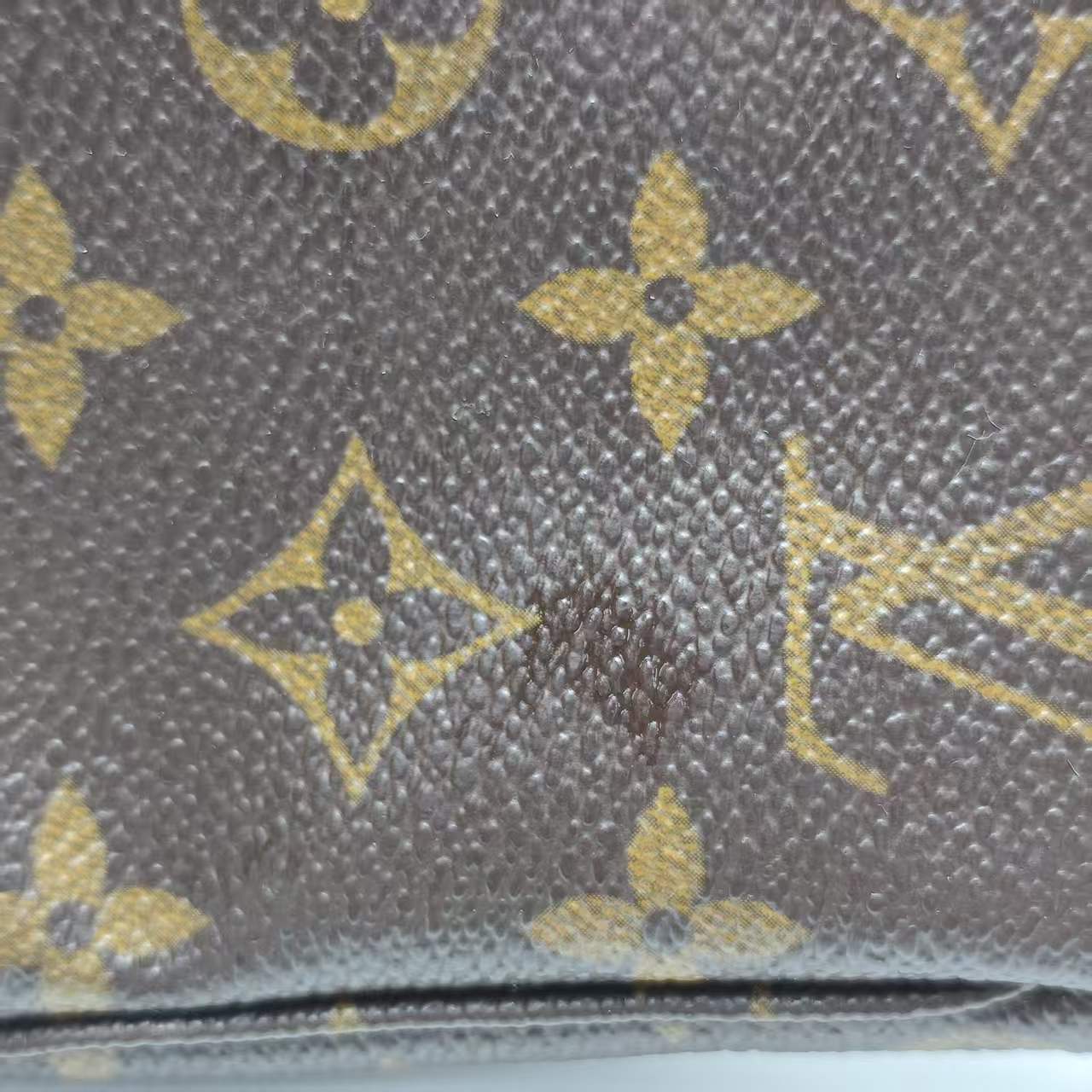 【*Shipped from: China*】LOUIS VUITTON Pochette Accessoires PU Handbag — view 8