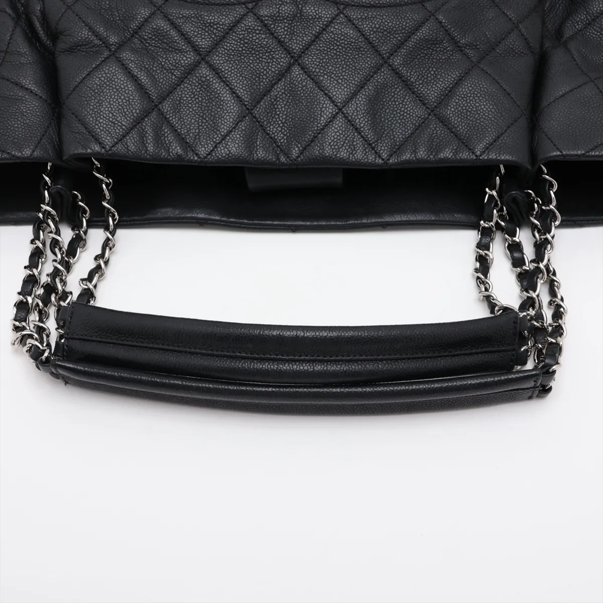 Matelassé Caviar Skin Chain Tote Bag, Black with Silver Hardware, Item No. 14450025 (Serial Number 14) — view 5