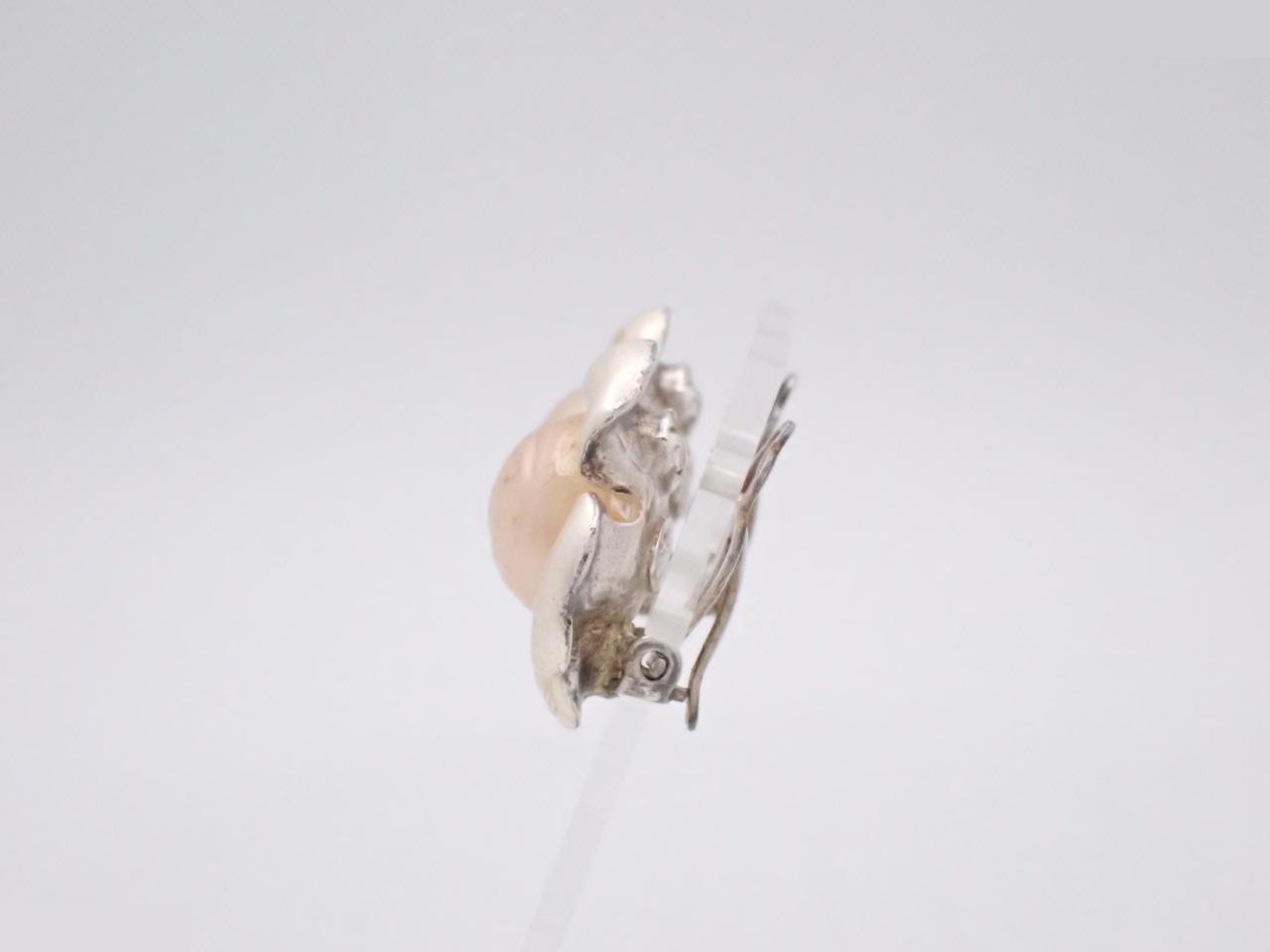 Coco Flower Motif Pearl Earrings 00T — view 3