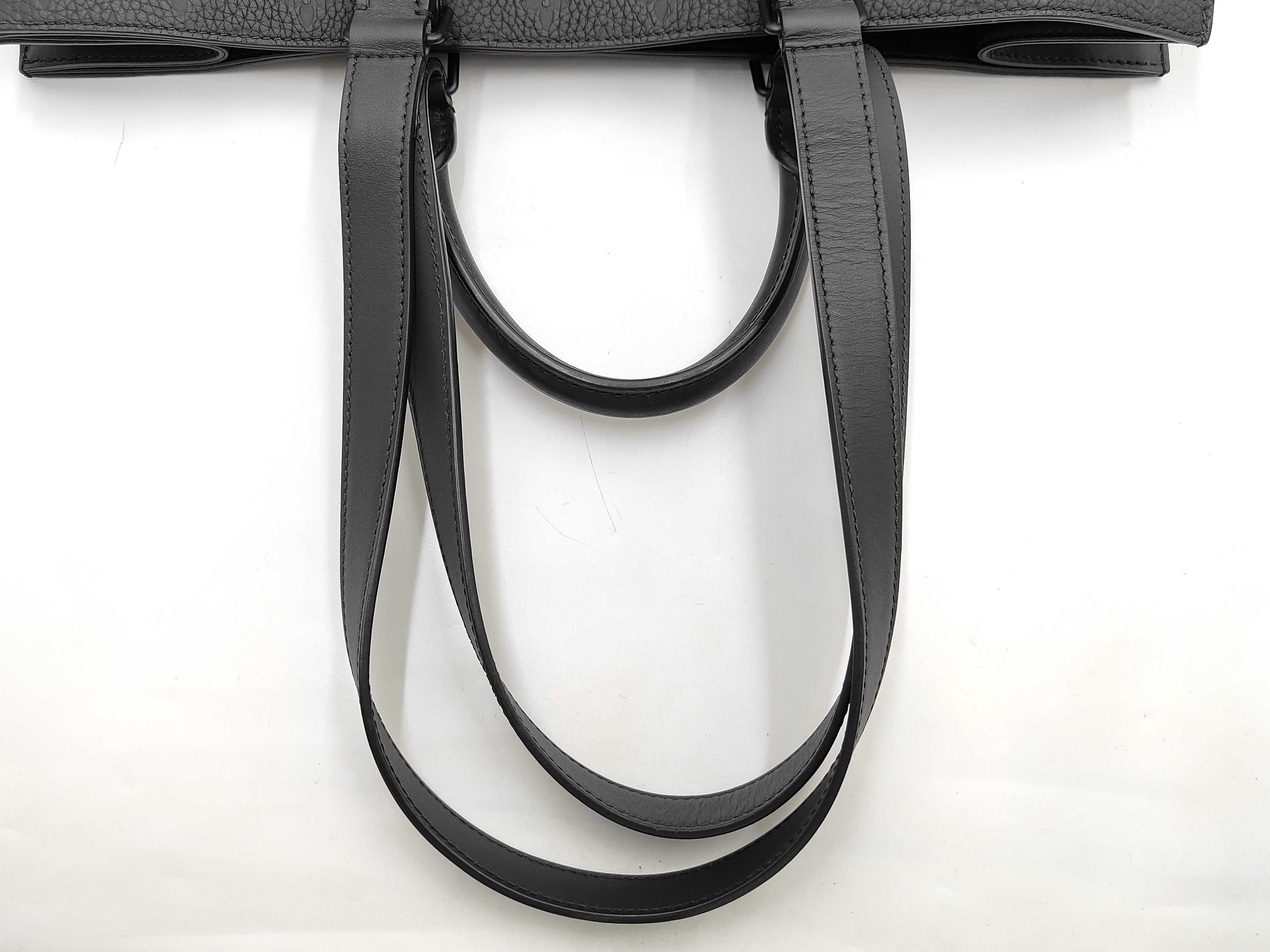 Sac Plat 24H Taurillon Leather M24786 RFID Tote Bag — view 3