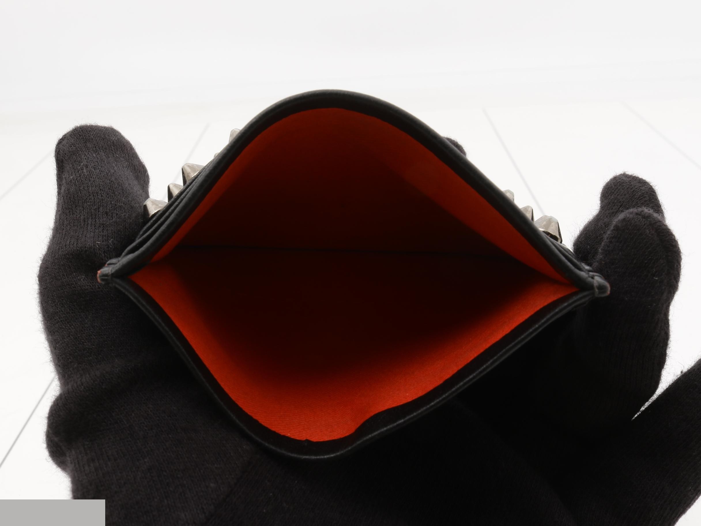 Other lines: Bags and Wallets — view 4