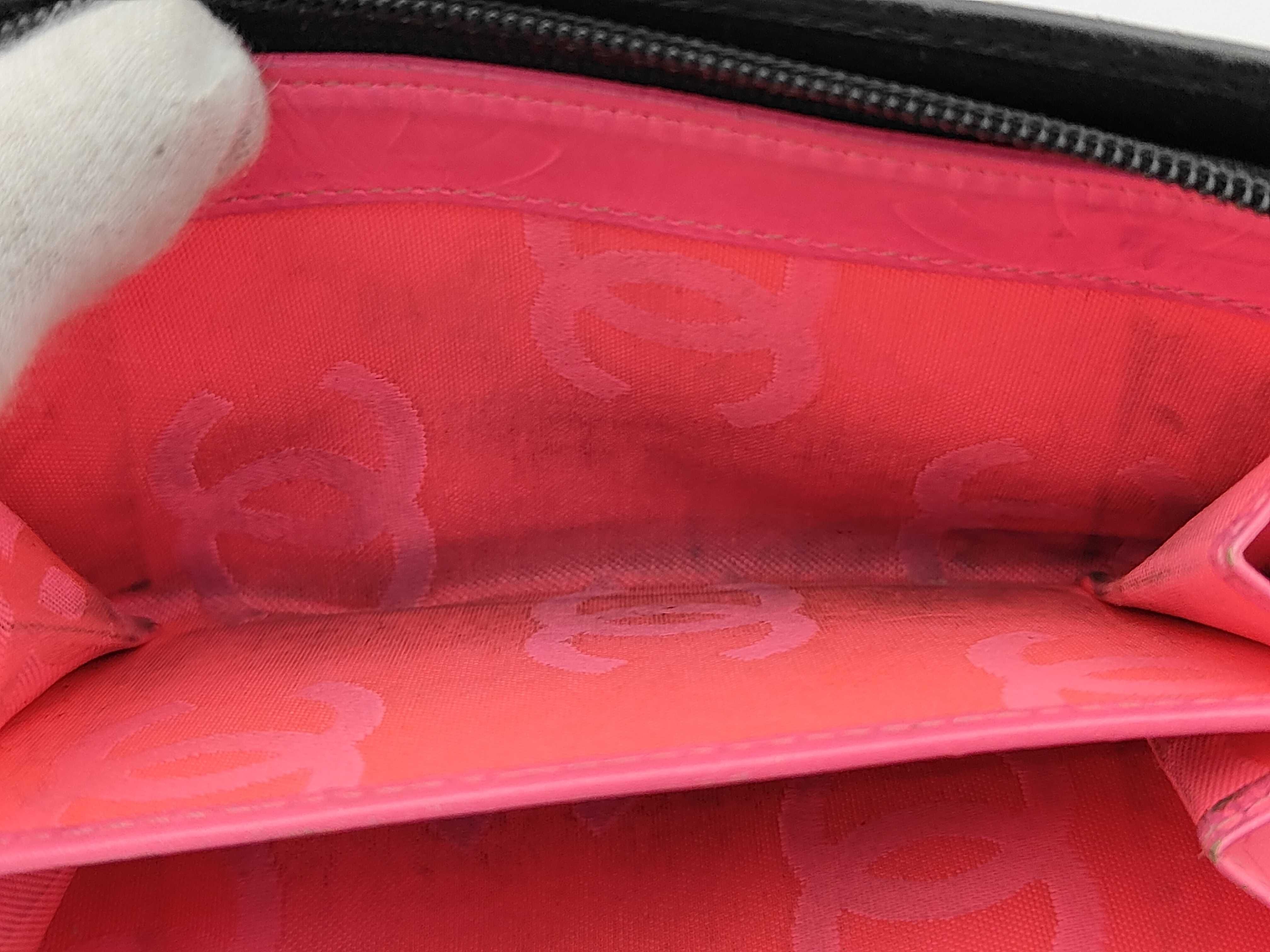 Coco Mark Cambon Wallet Seal Guarantee Wallet — view 7