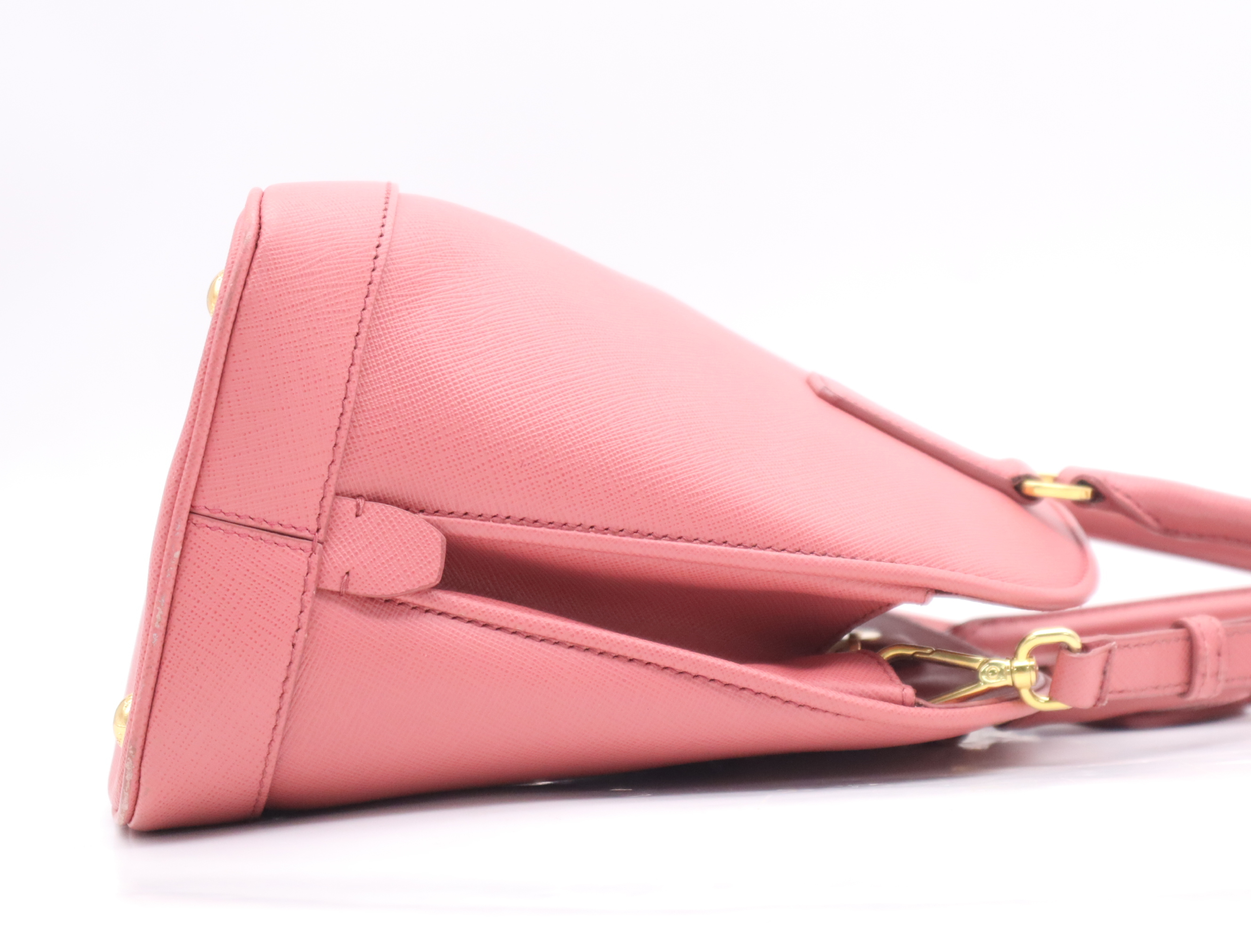 BN2567 2-Way Handbag with Shoulder Strap and Guarantee Card, Pink — view 5