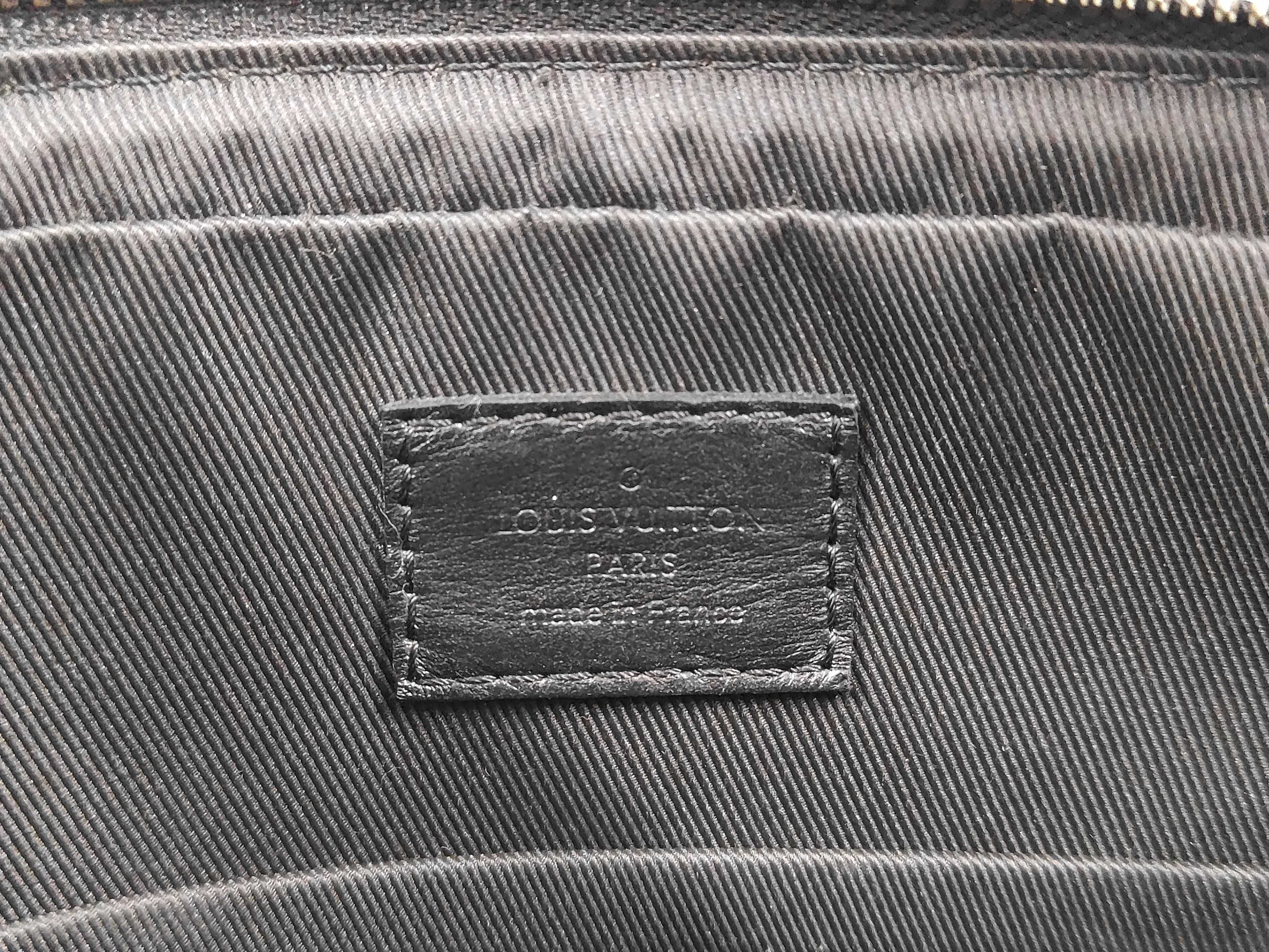 Monogram Eclipse Trio Messenger M69443 RFID-enabled Shoulder Bag — view 9