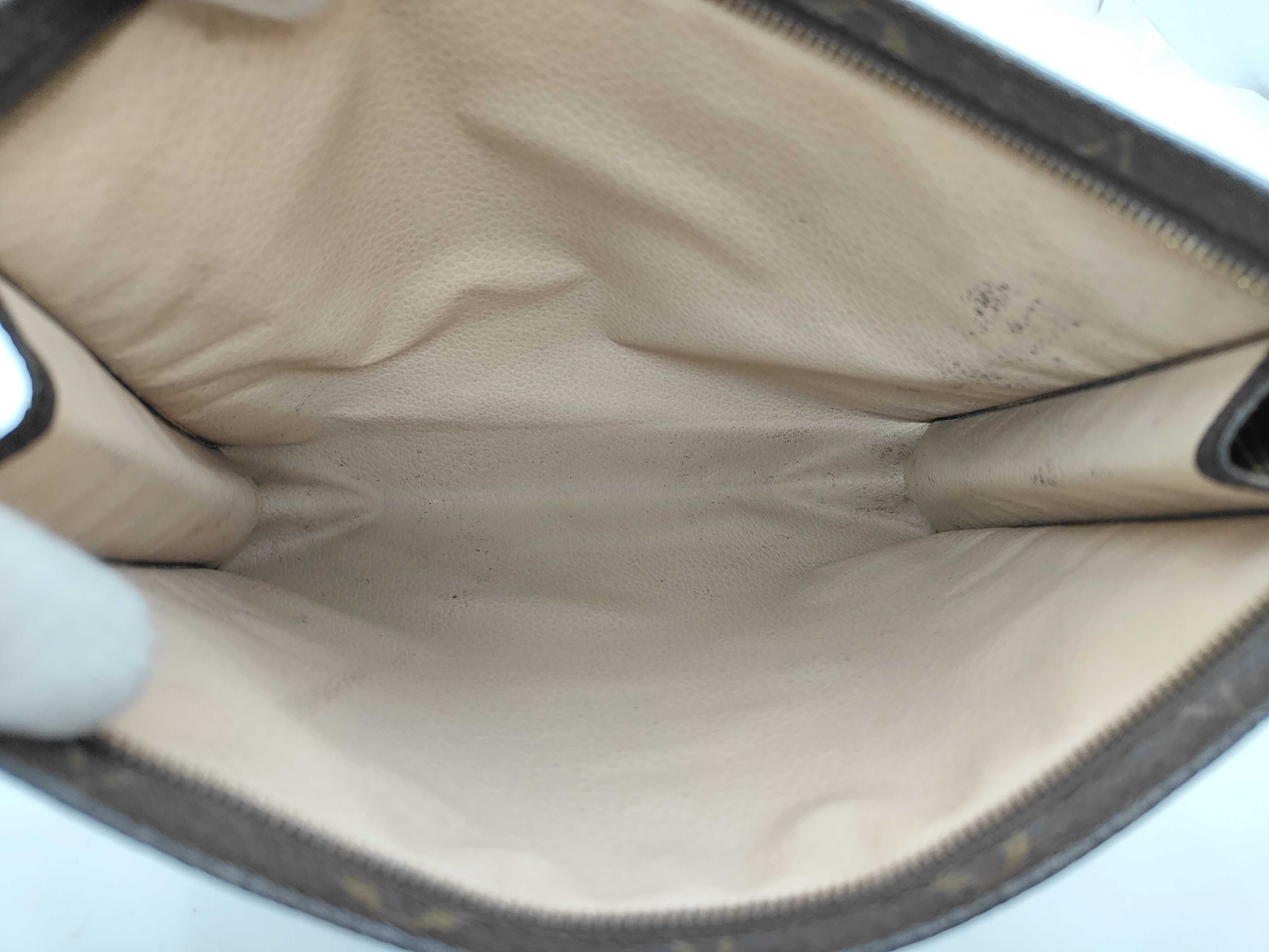 Monogram Pochette Toilette 26 TH8903 Pouch — view 5