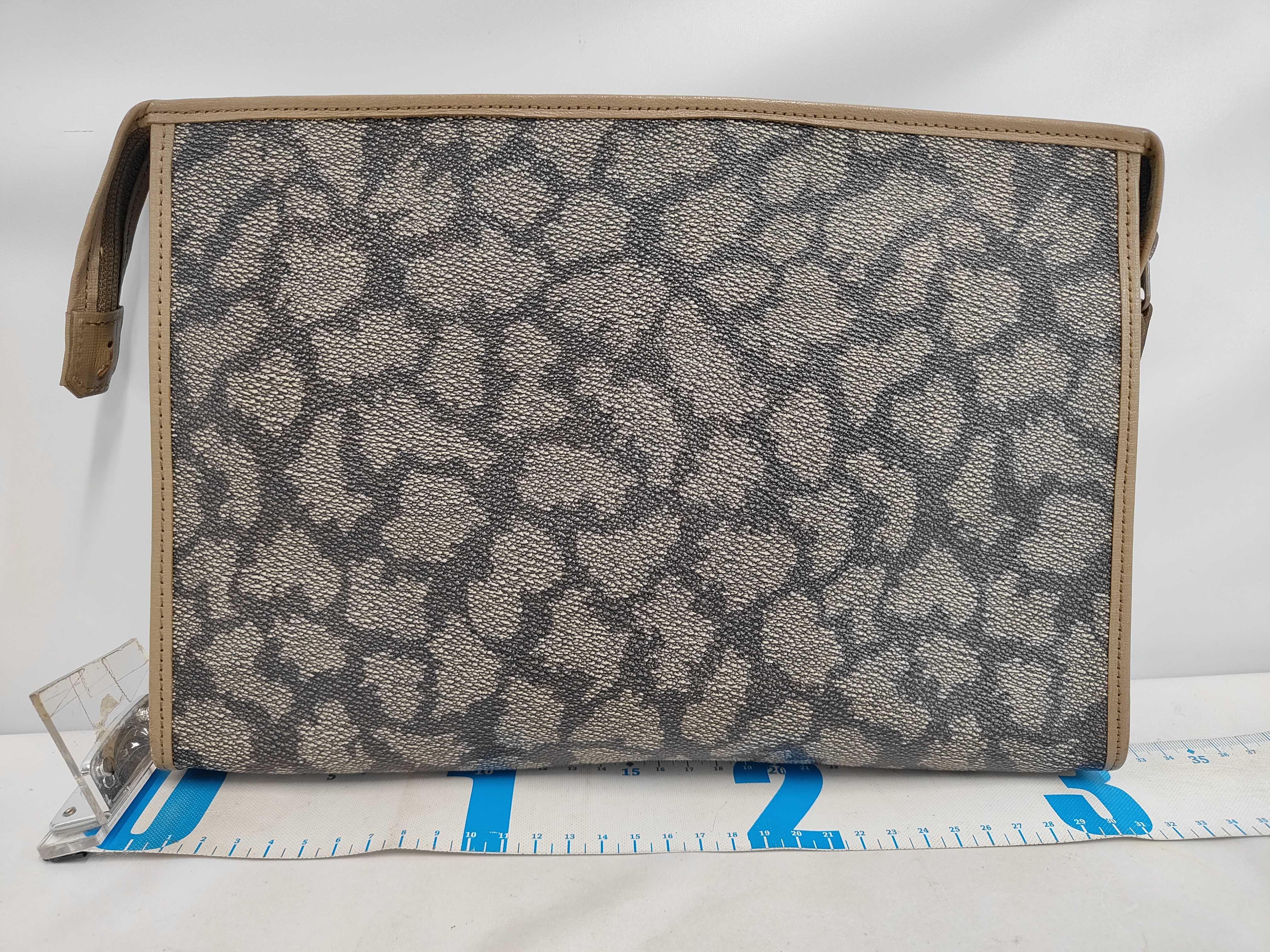 (YSL) Clutch Bag, Second Bag, Giraffe Clutch Bag — view 2