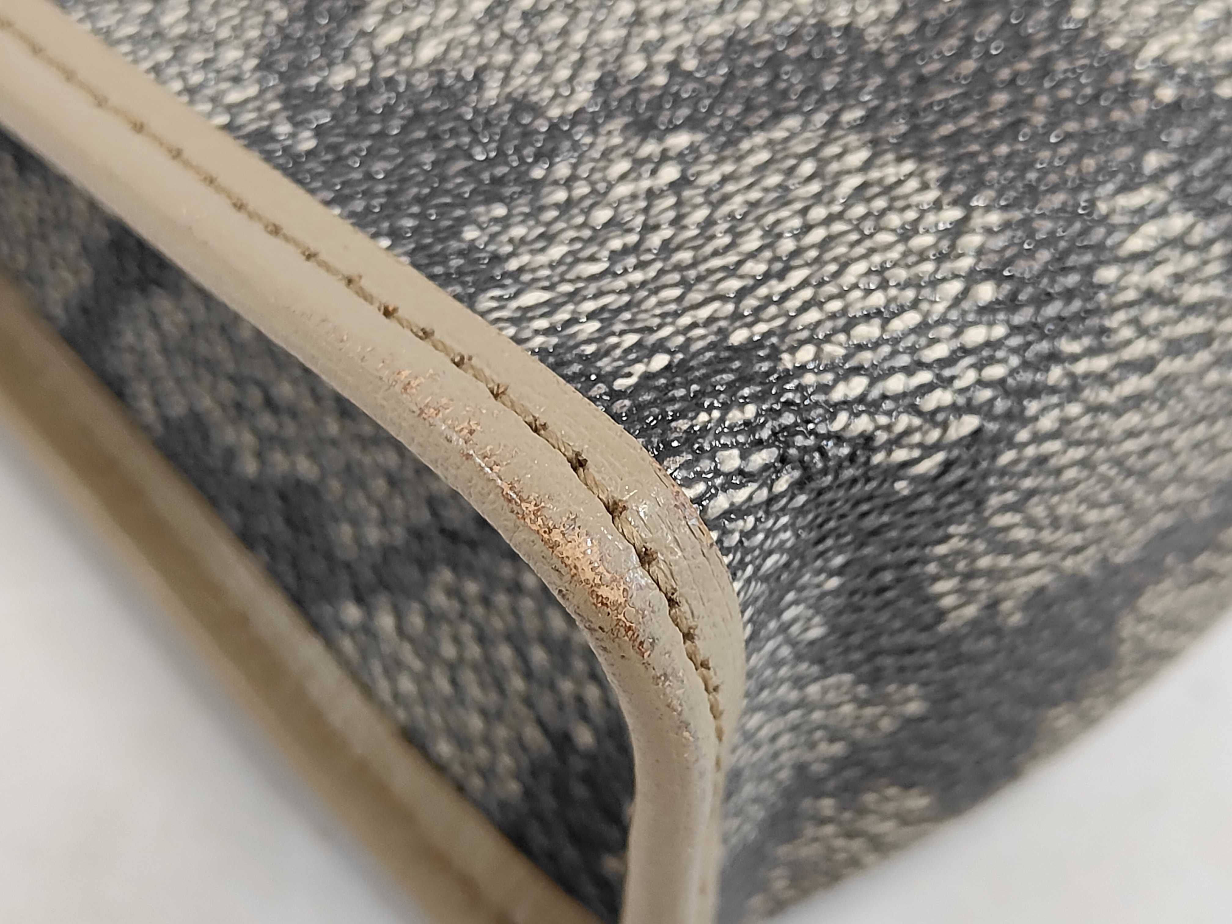 (YSL) Clutch Bag, Second Bag, Giraffe Clutch Bag — view 3