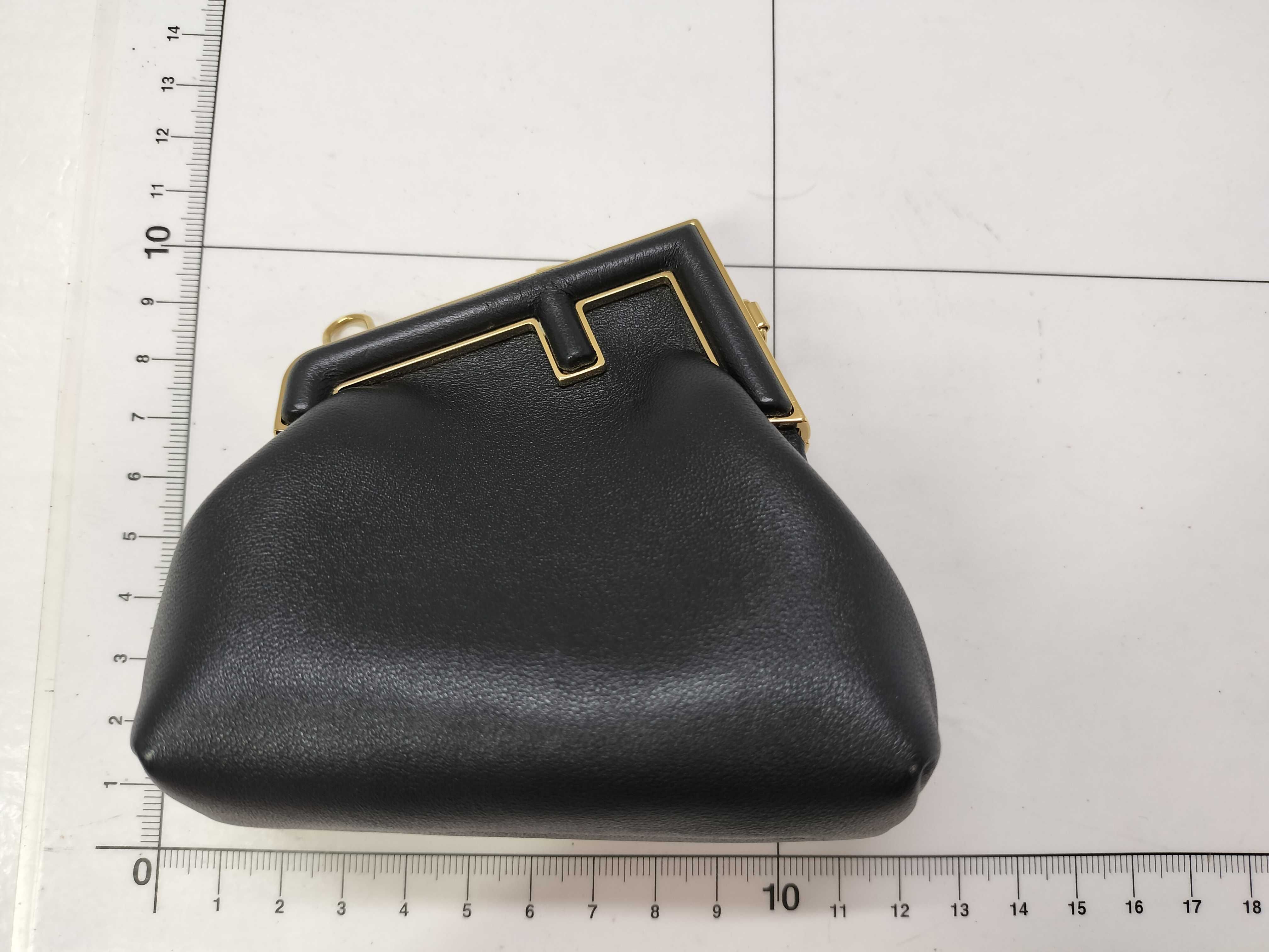 Mini Hand Chain Shoulder Bag Pouch — view 2