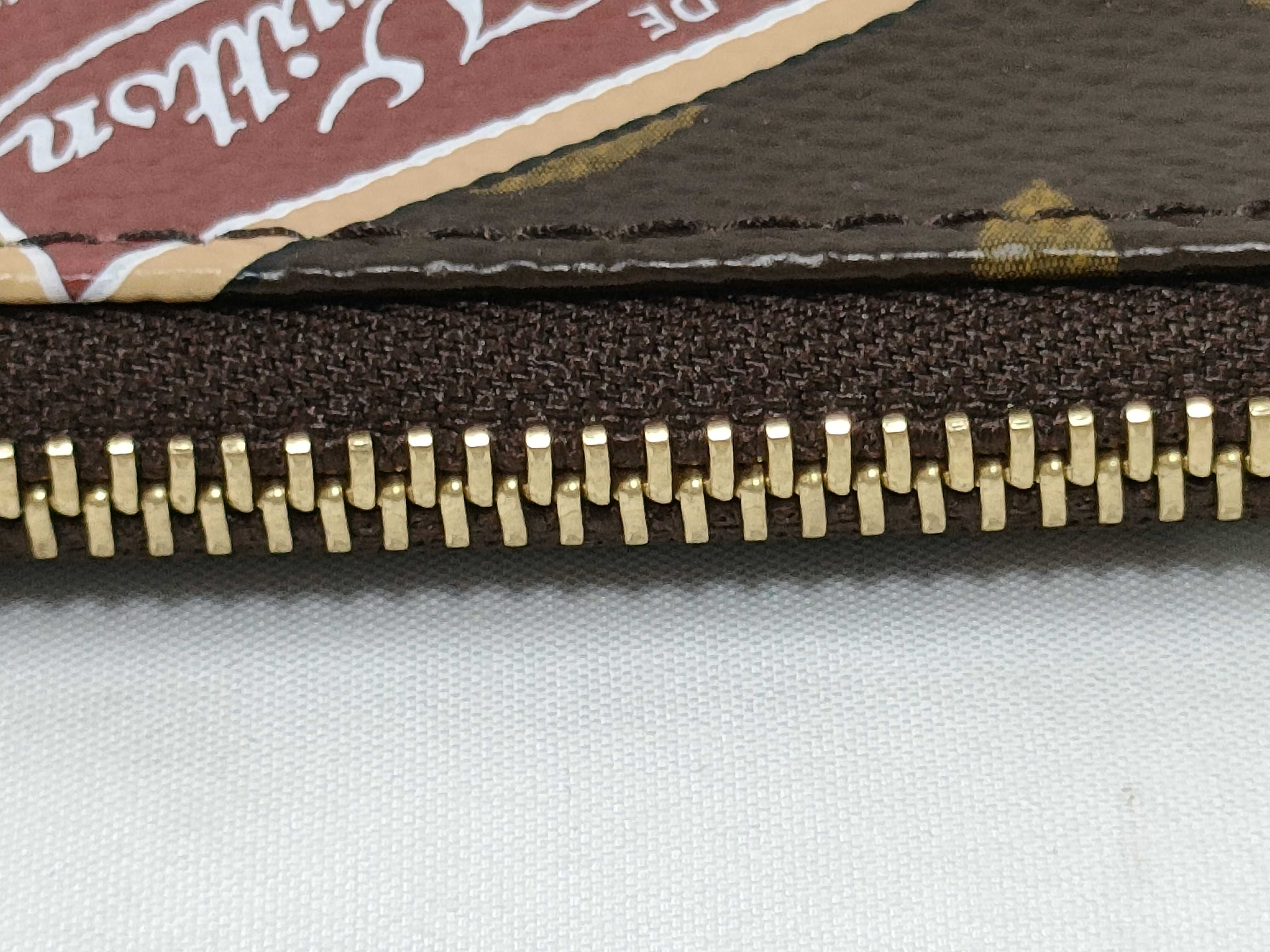 Monogram Vuitton Monogram Patch Mini Pochette Accessoires M95804 FL3088 Pouch — view 11