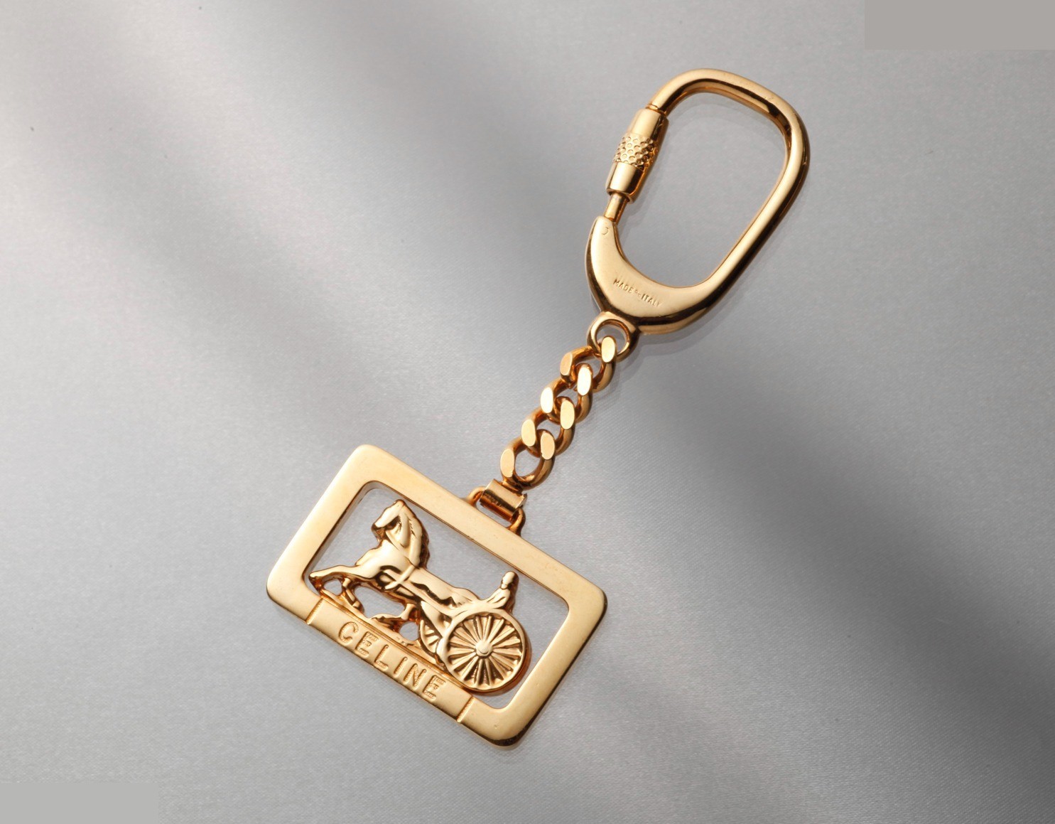 Other items: Small accessories, phone straps, keychains