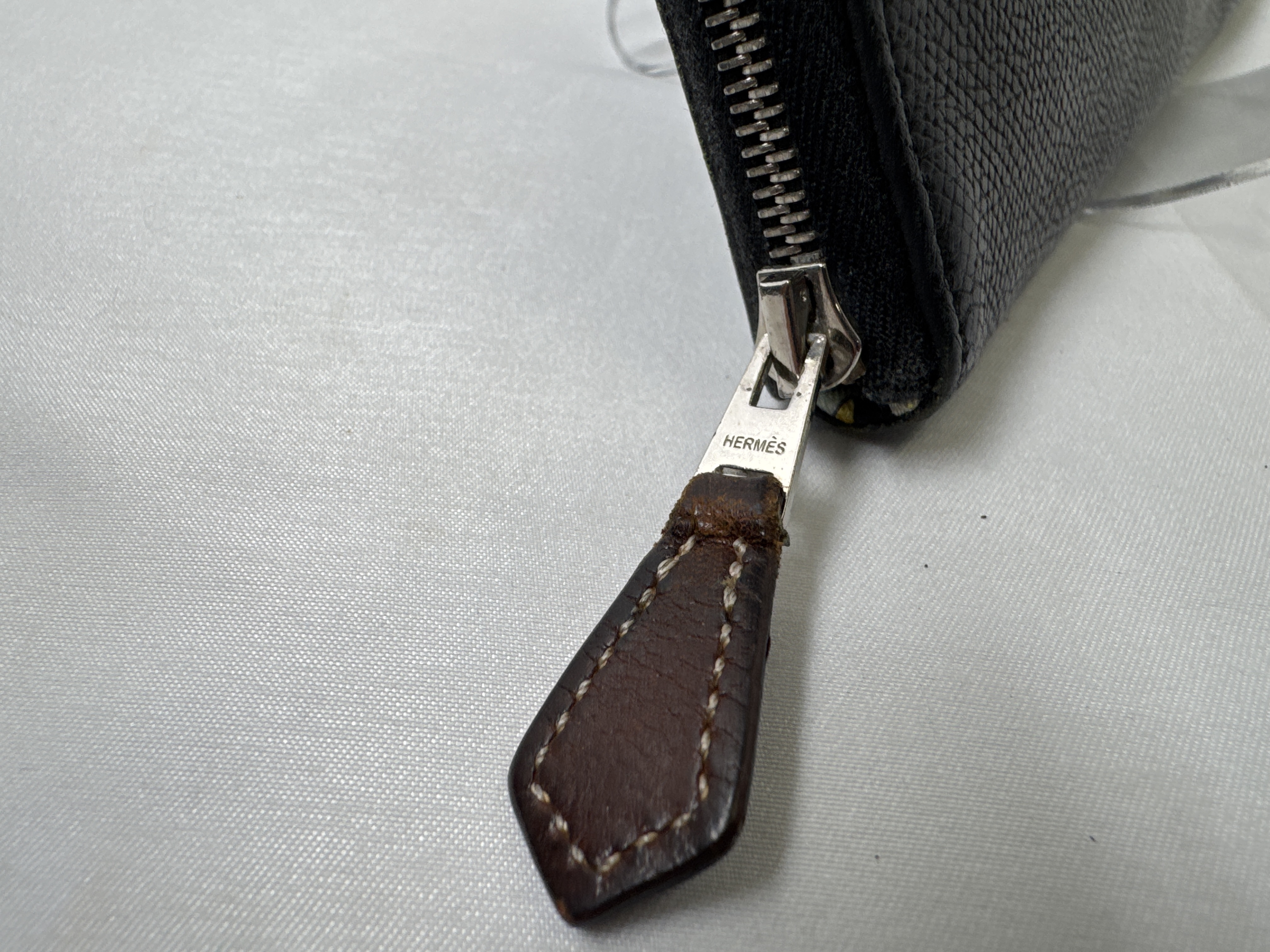 Azap Long Wallet C Engraved Wallet — view 2