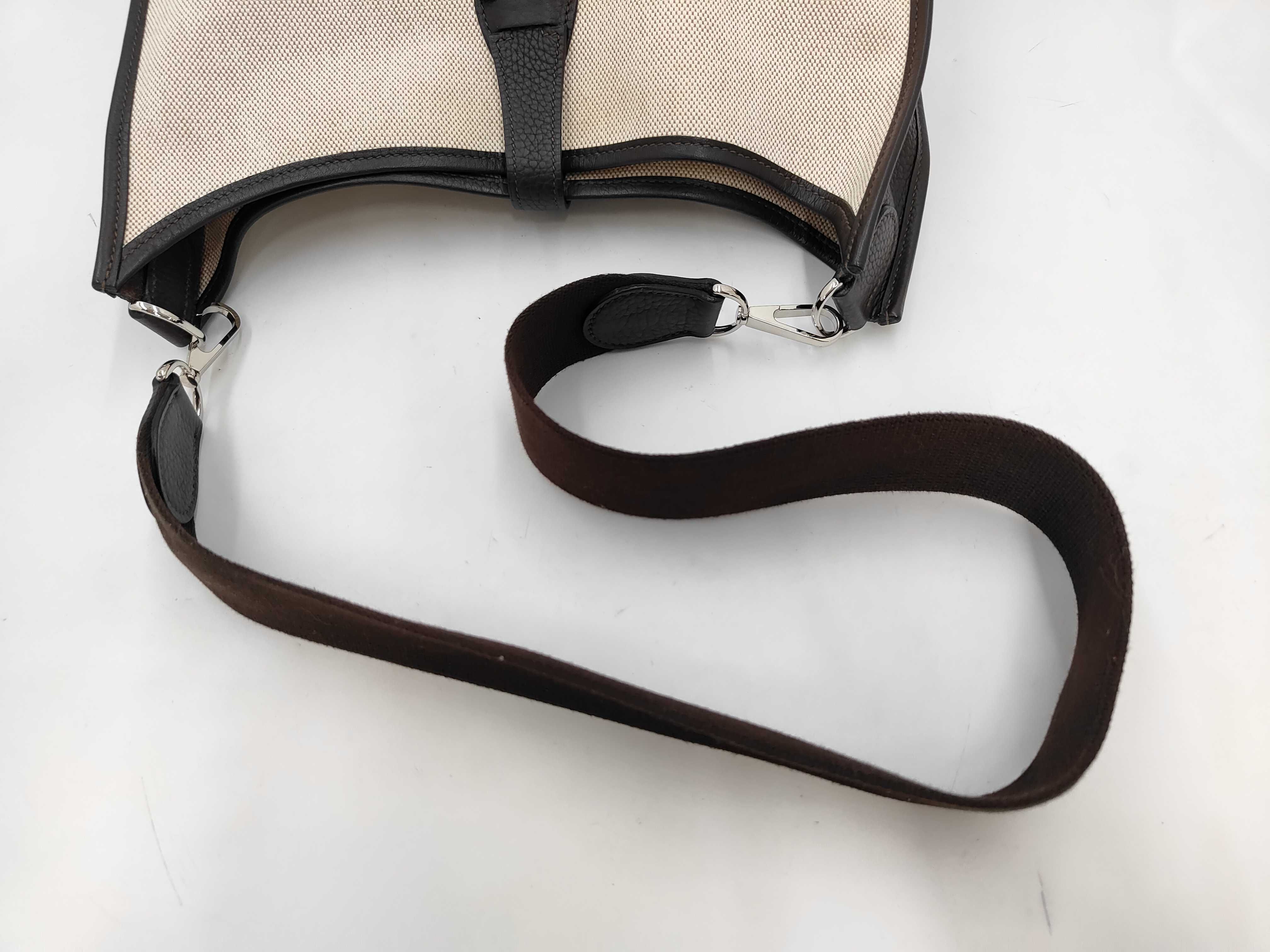 Evelyne Hermes Evelyne 2 GM Toile H x Taurillon Clemence Chocolate Silver Hardware Shoulder Bag — view 5